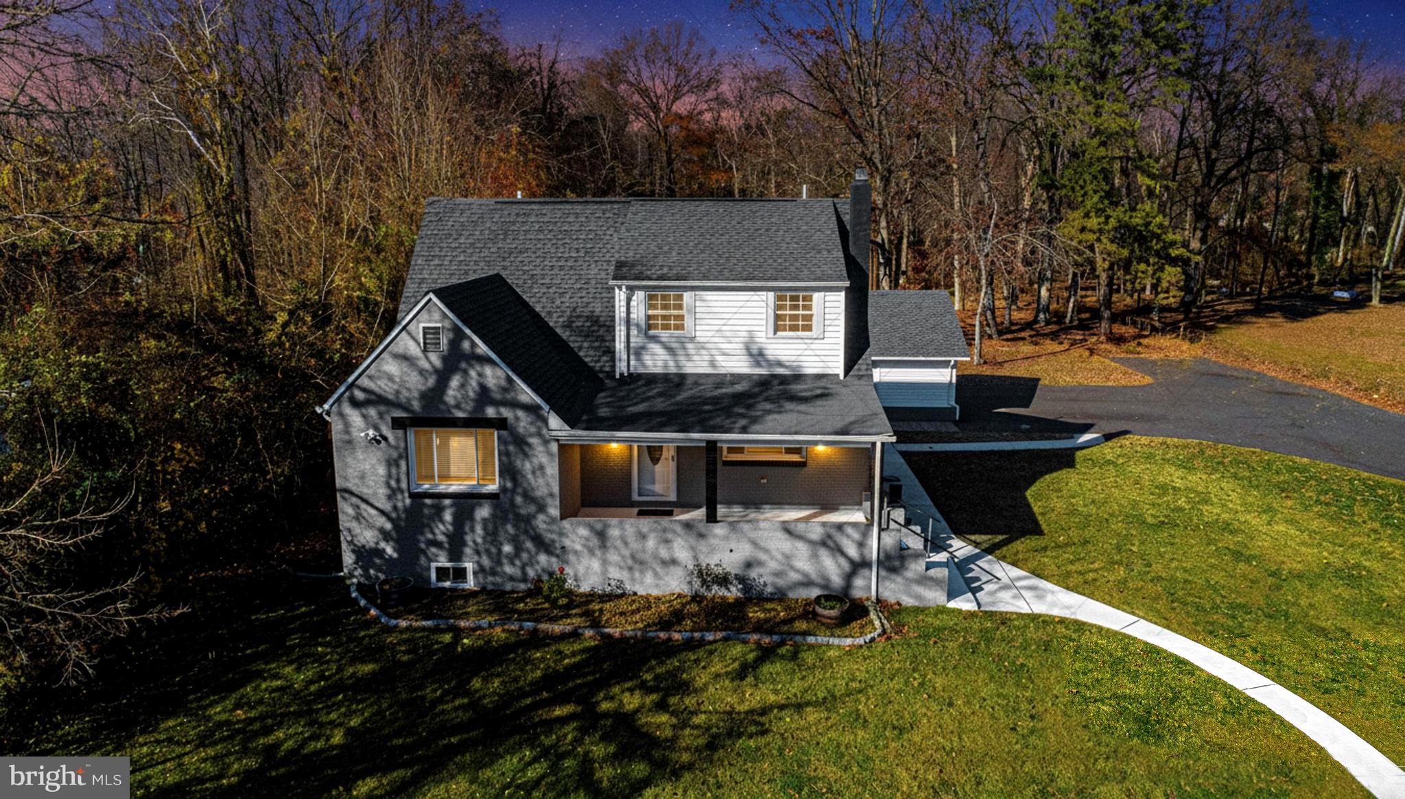 MIDDLE RIVER - Residential