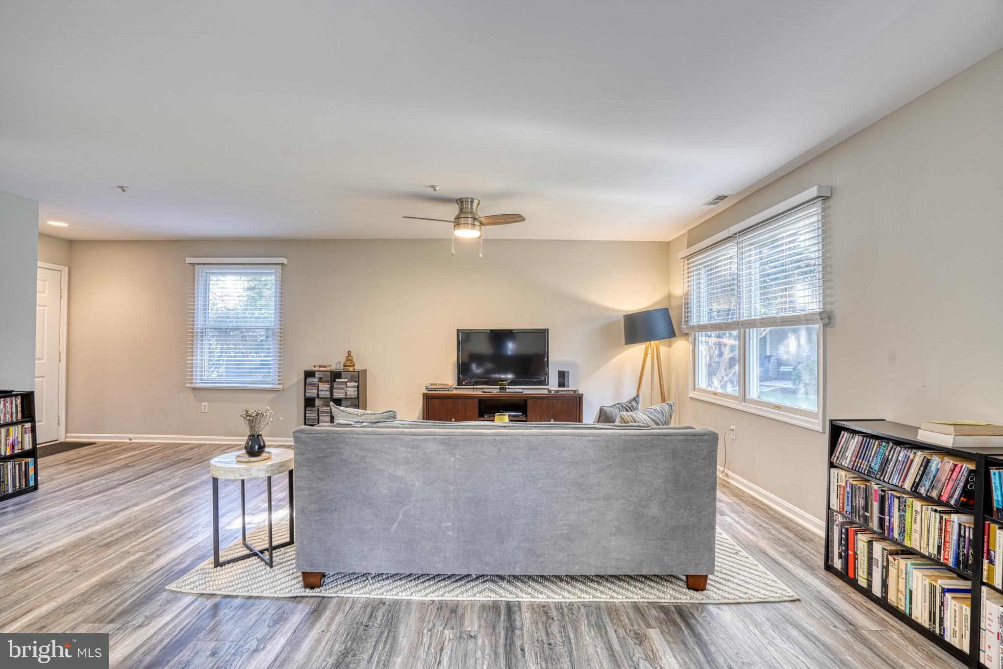 BAYSIDE MARINA - Residential