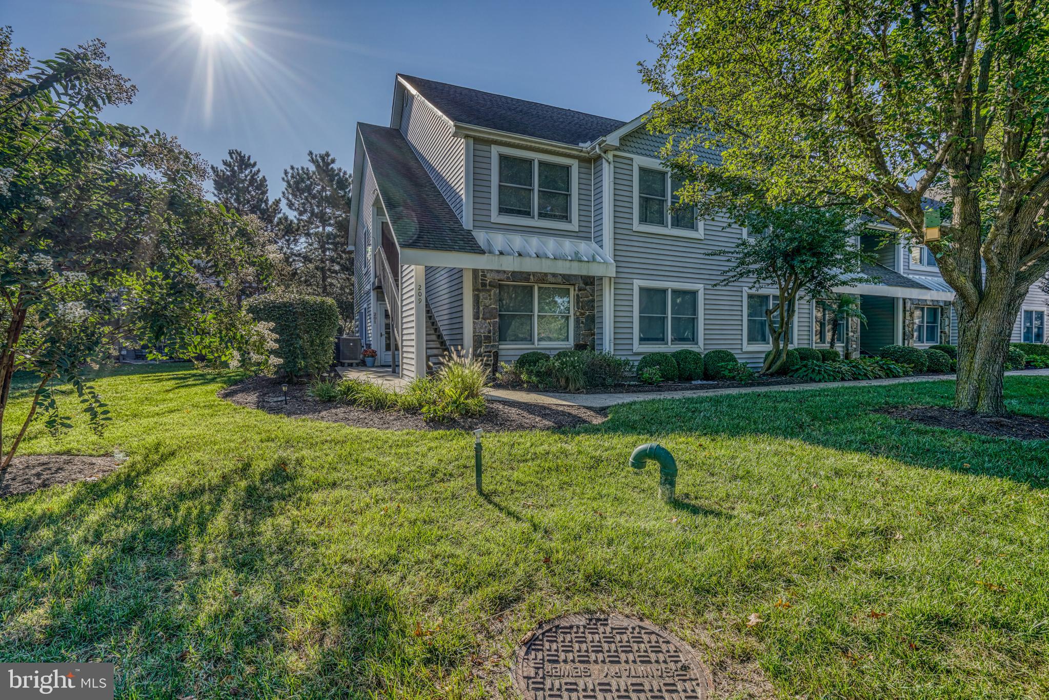 BAYSIDE MARINA - Residential