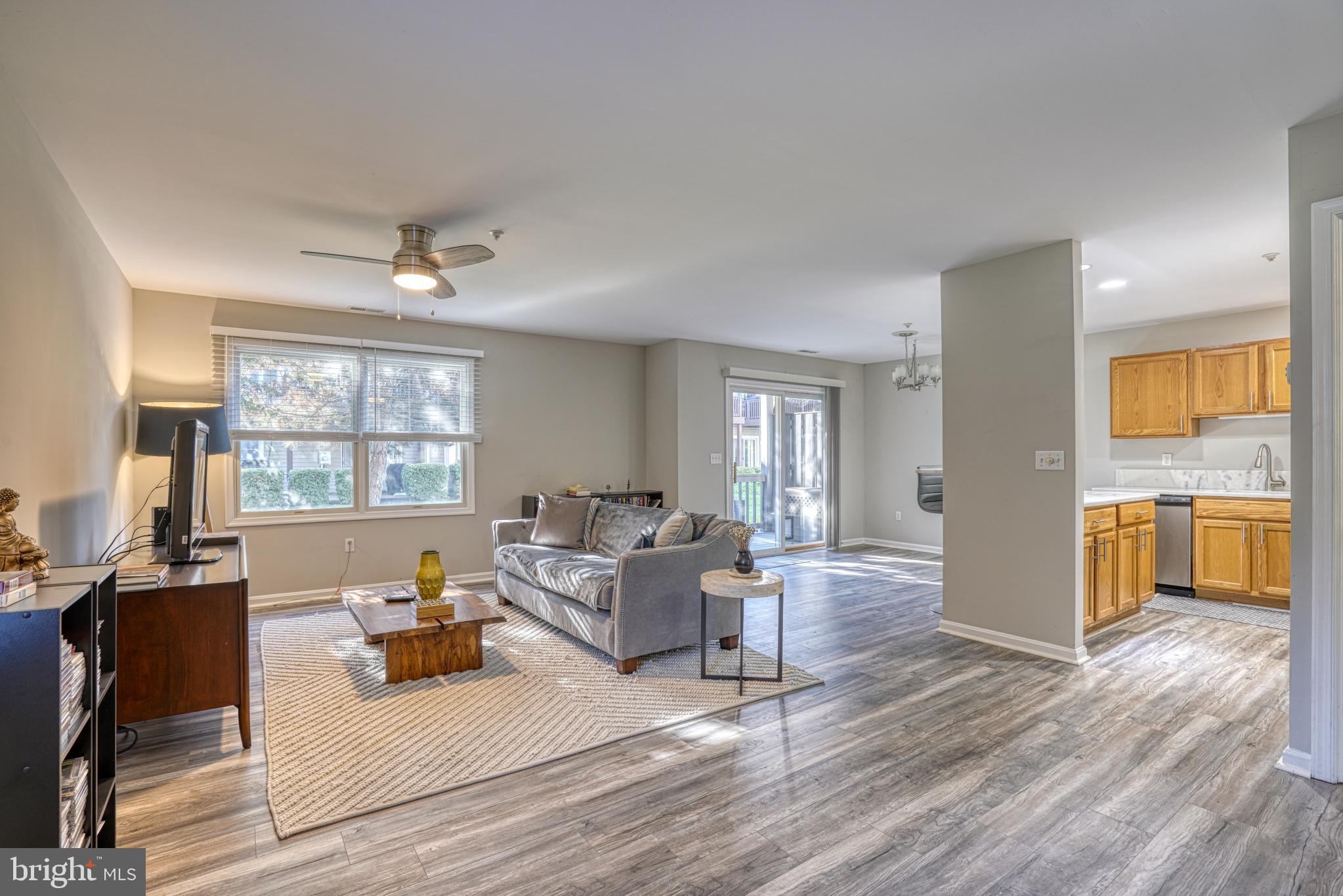 BAYSIDE MARINA - Residential