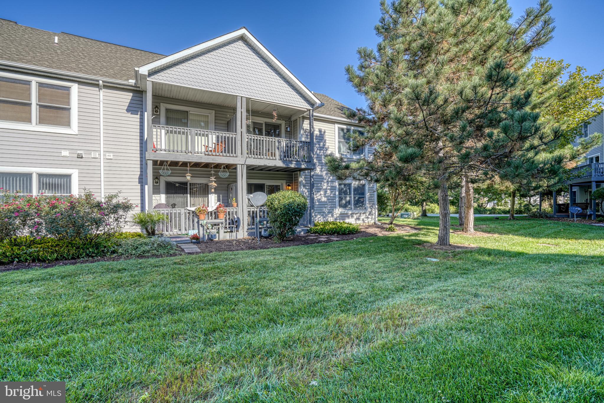 BAYSIDE MARINA - Residential