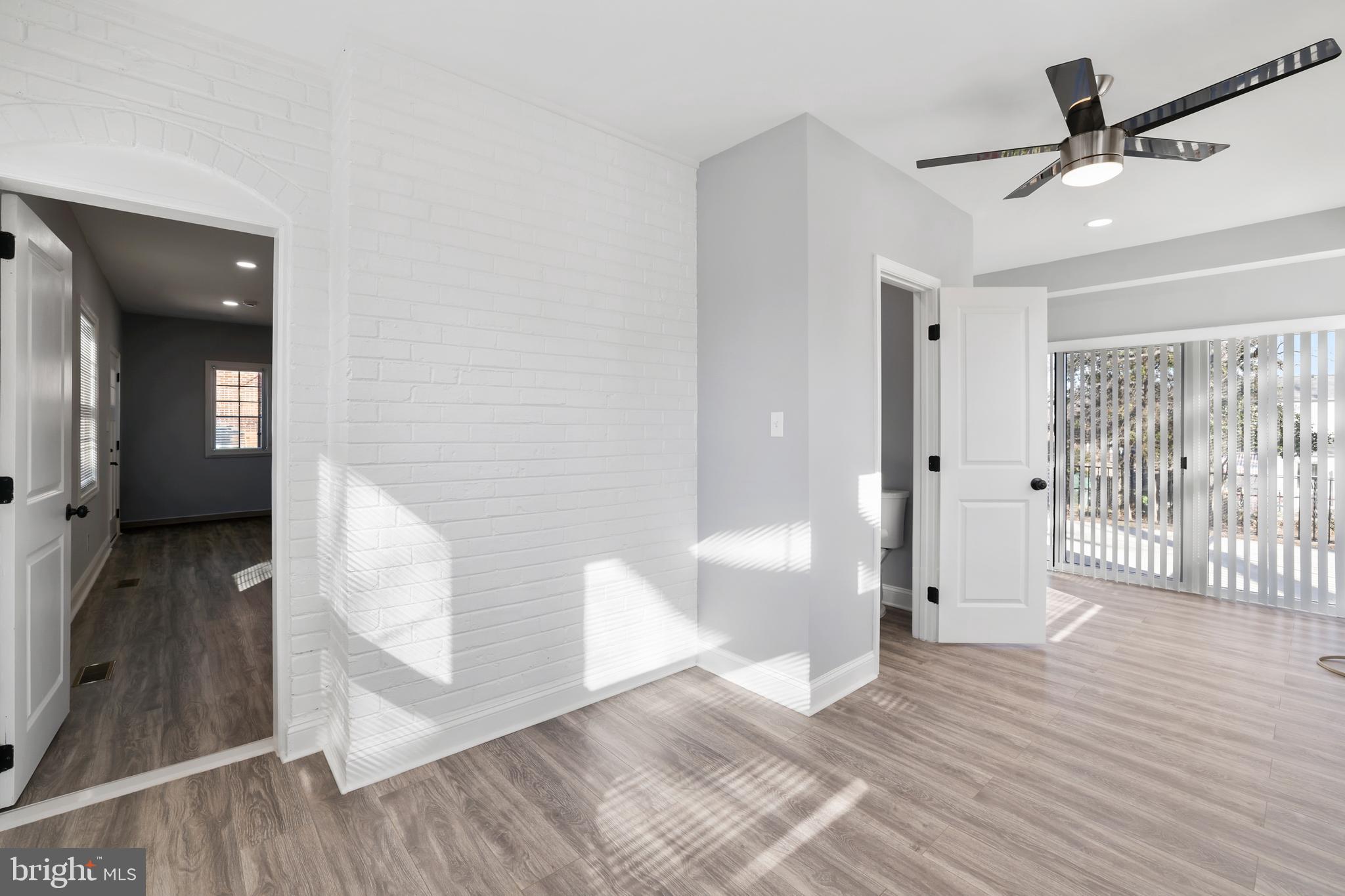 HYATTSVILLE - Residential