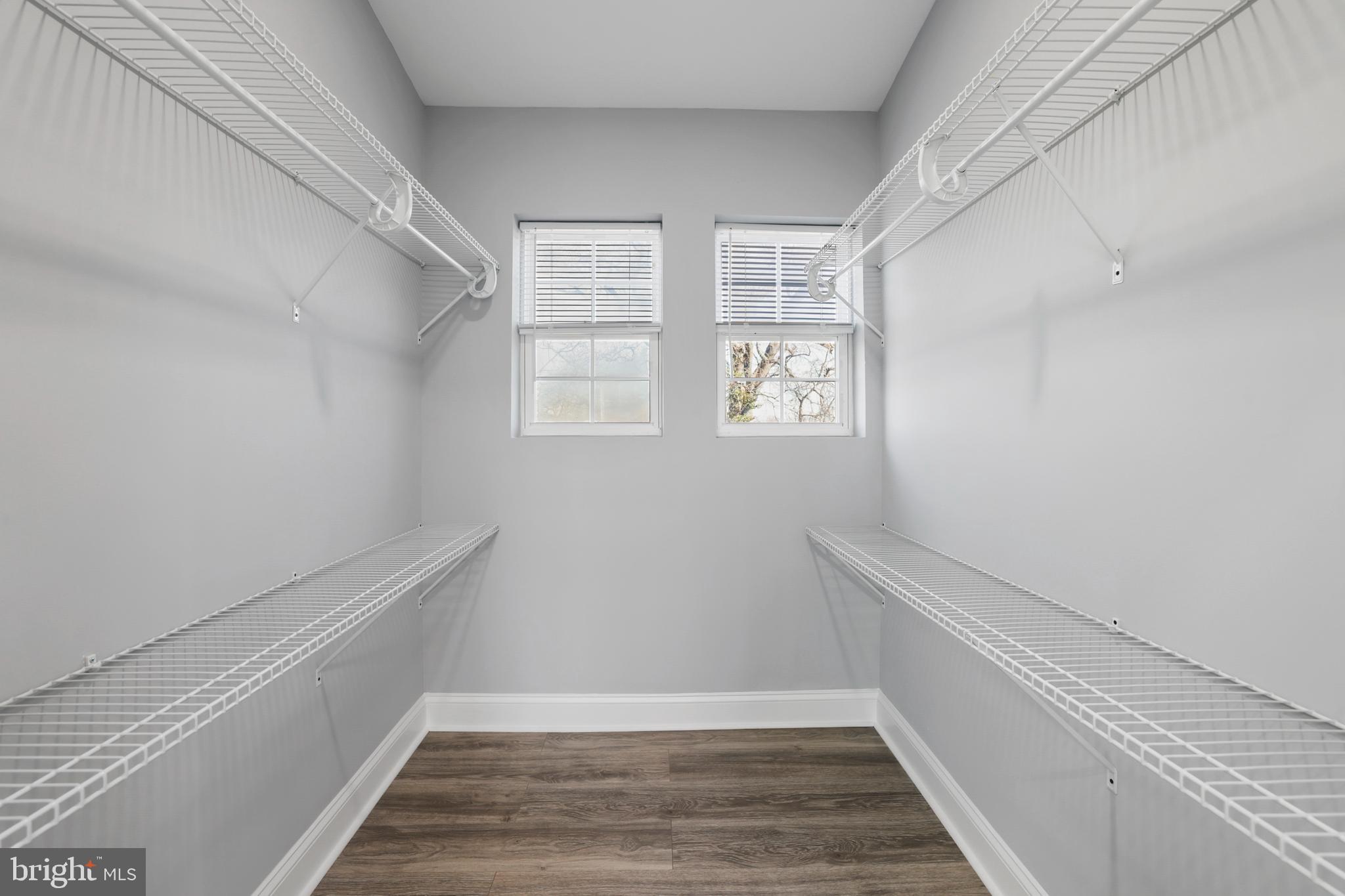 HYATTSVILLE - Residential