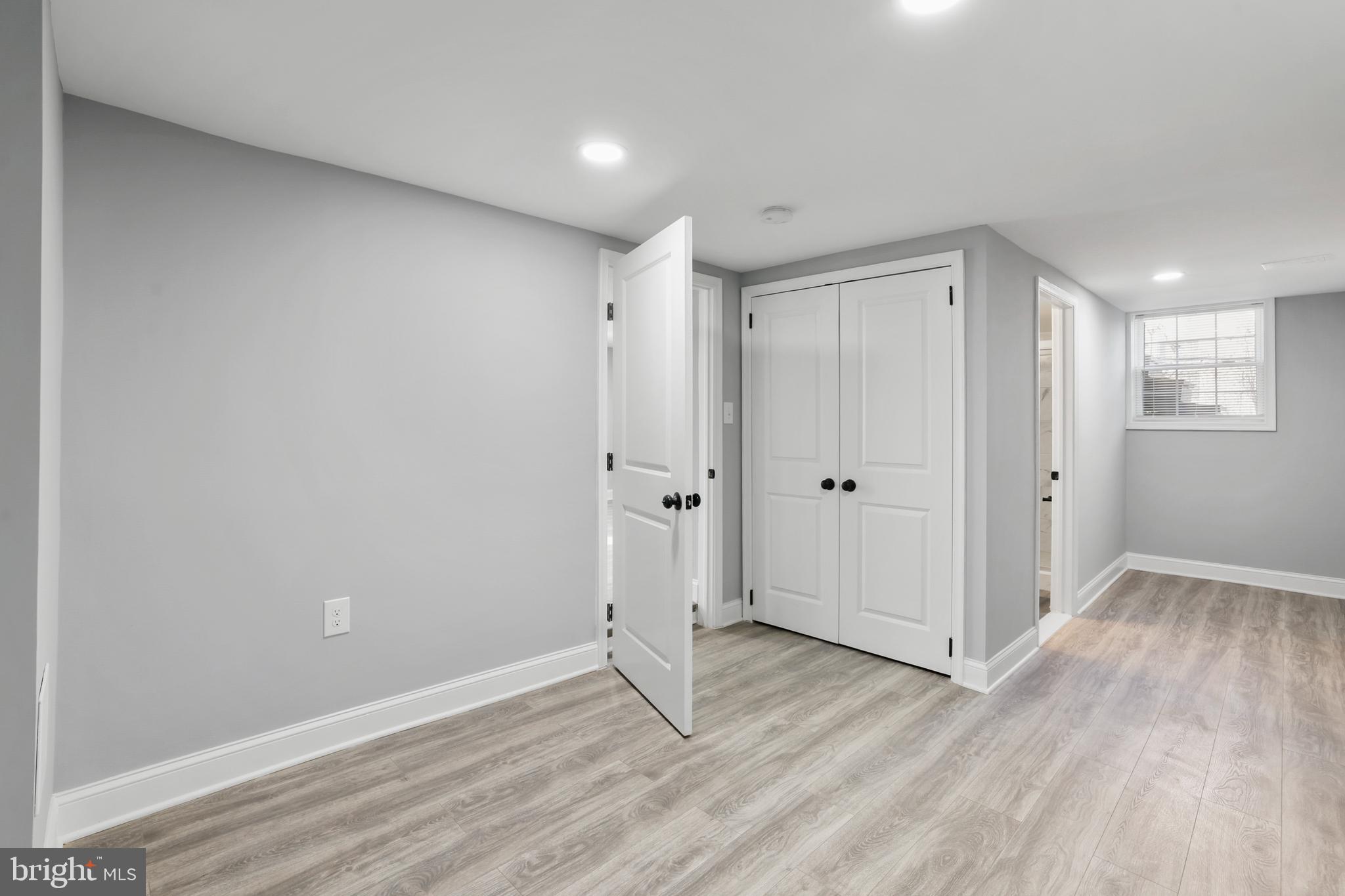 HYATTSVILLE - Residential