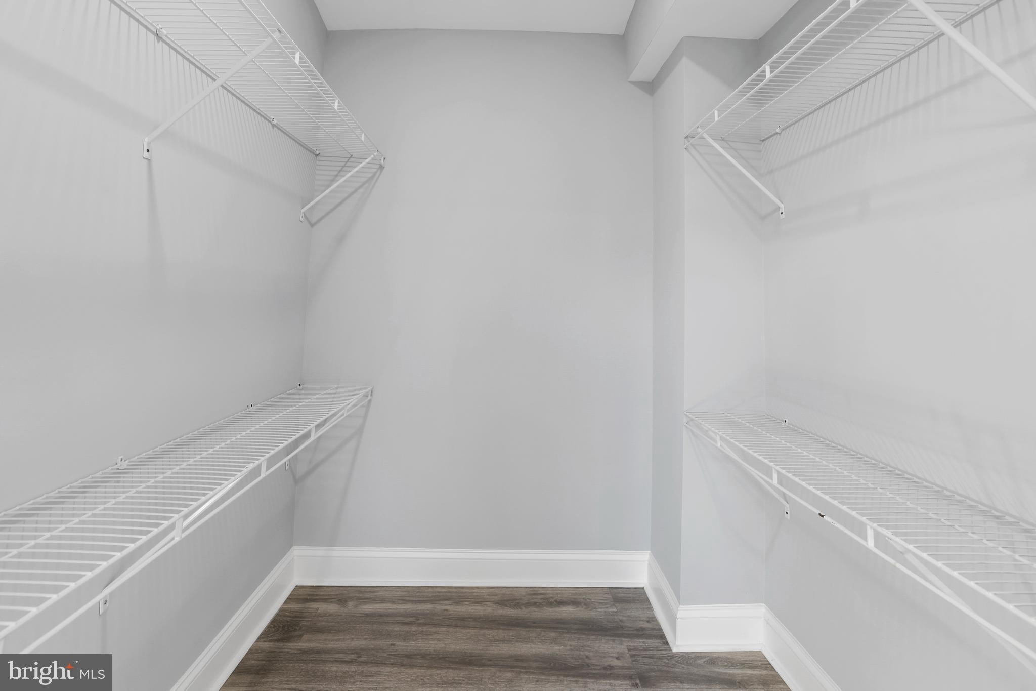 HYATTSVILLE - Residential