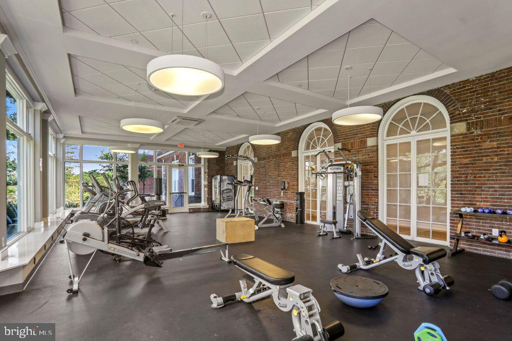 WYNNEWOOD - Residential Lease