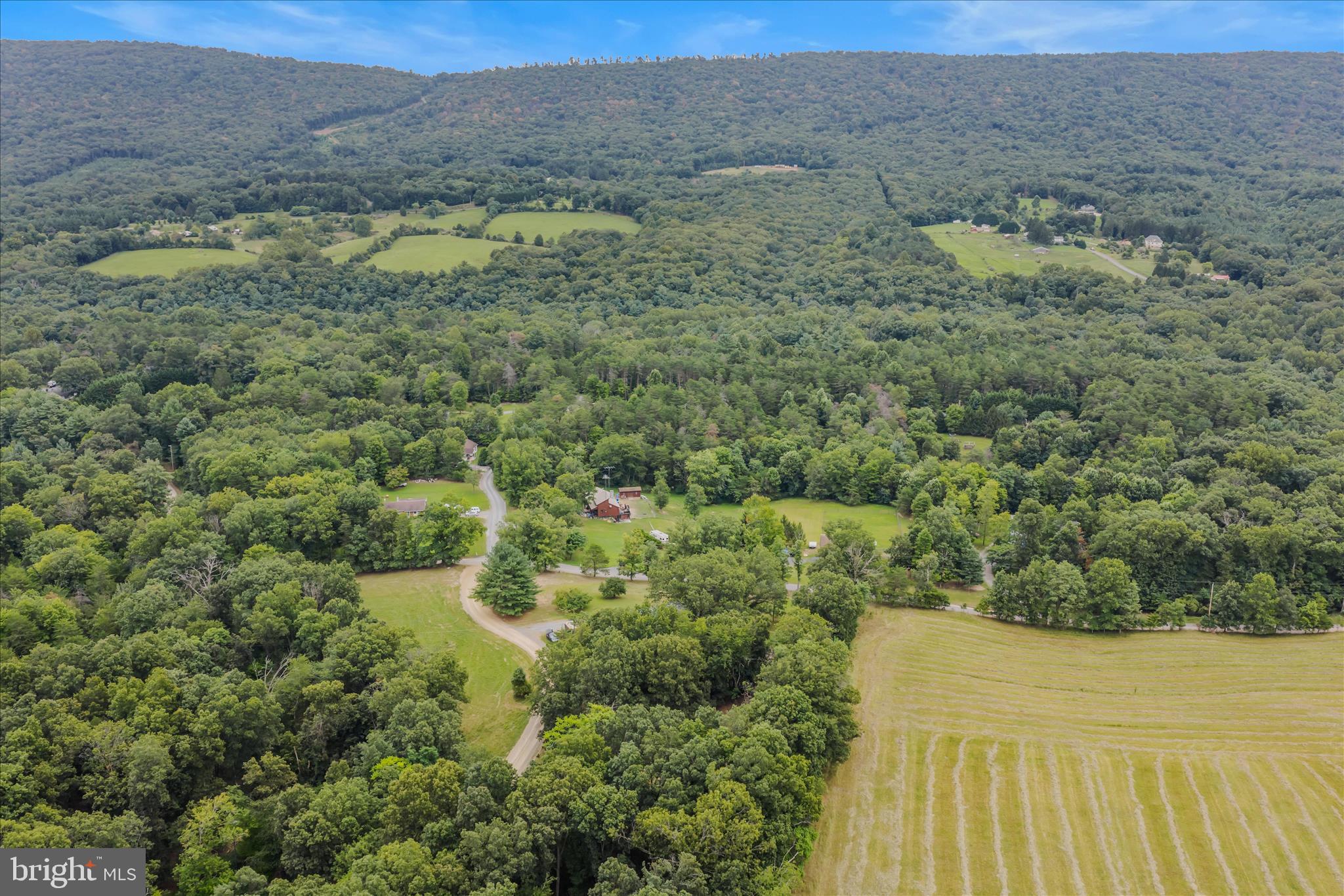 SLEEPY VIEW ESTATES - Residential