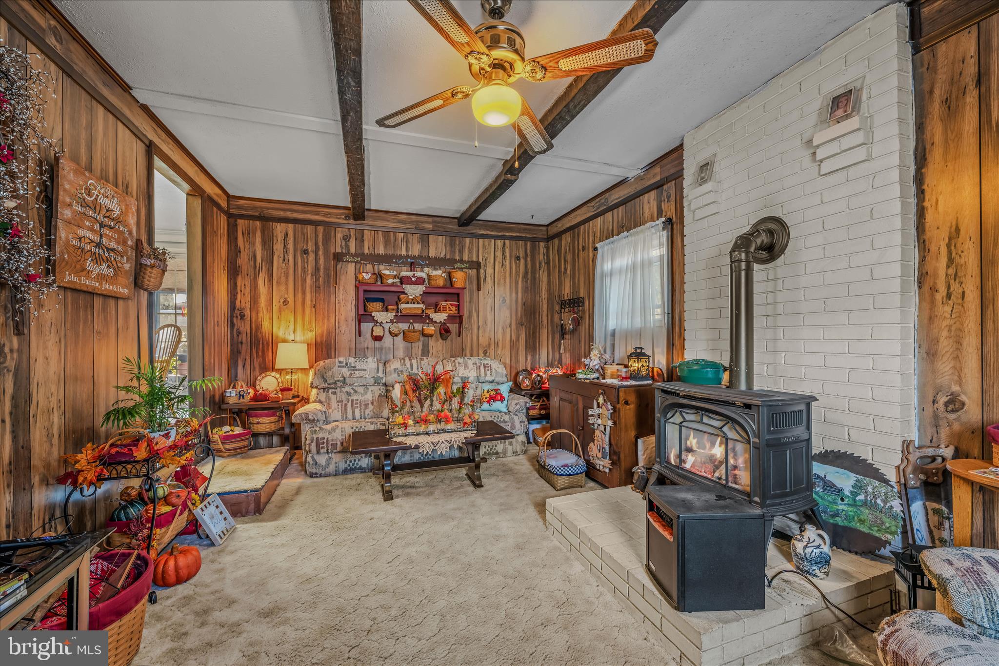 SLEEPY VIEW ESTATES - Residential