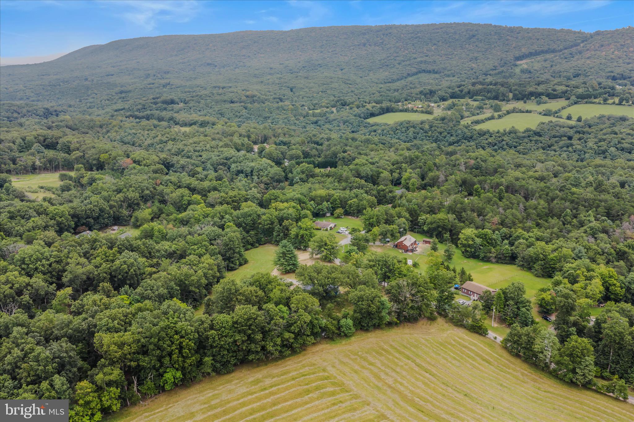 SLEEPY VIEW ESTATES - Residential