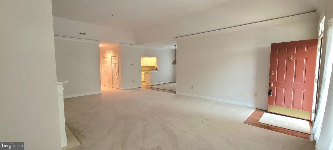 EASTON CLUB - Residential Lease