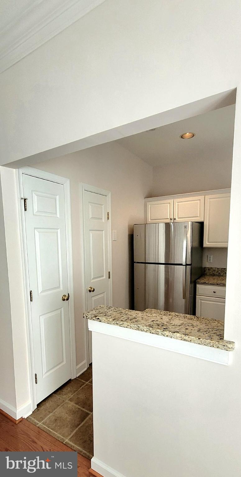 EASTON CLUB - Residential Lease