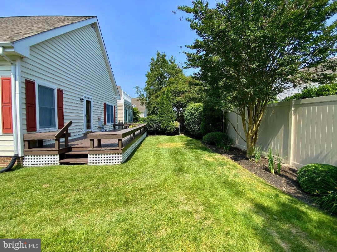 EASTON CLUB - Residential Lease