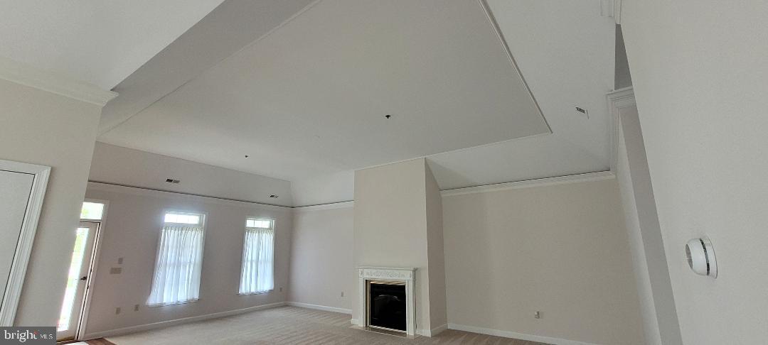 EASTON CLUB - Residential Lease