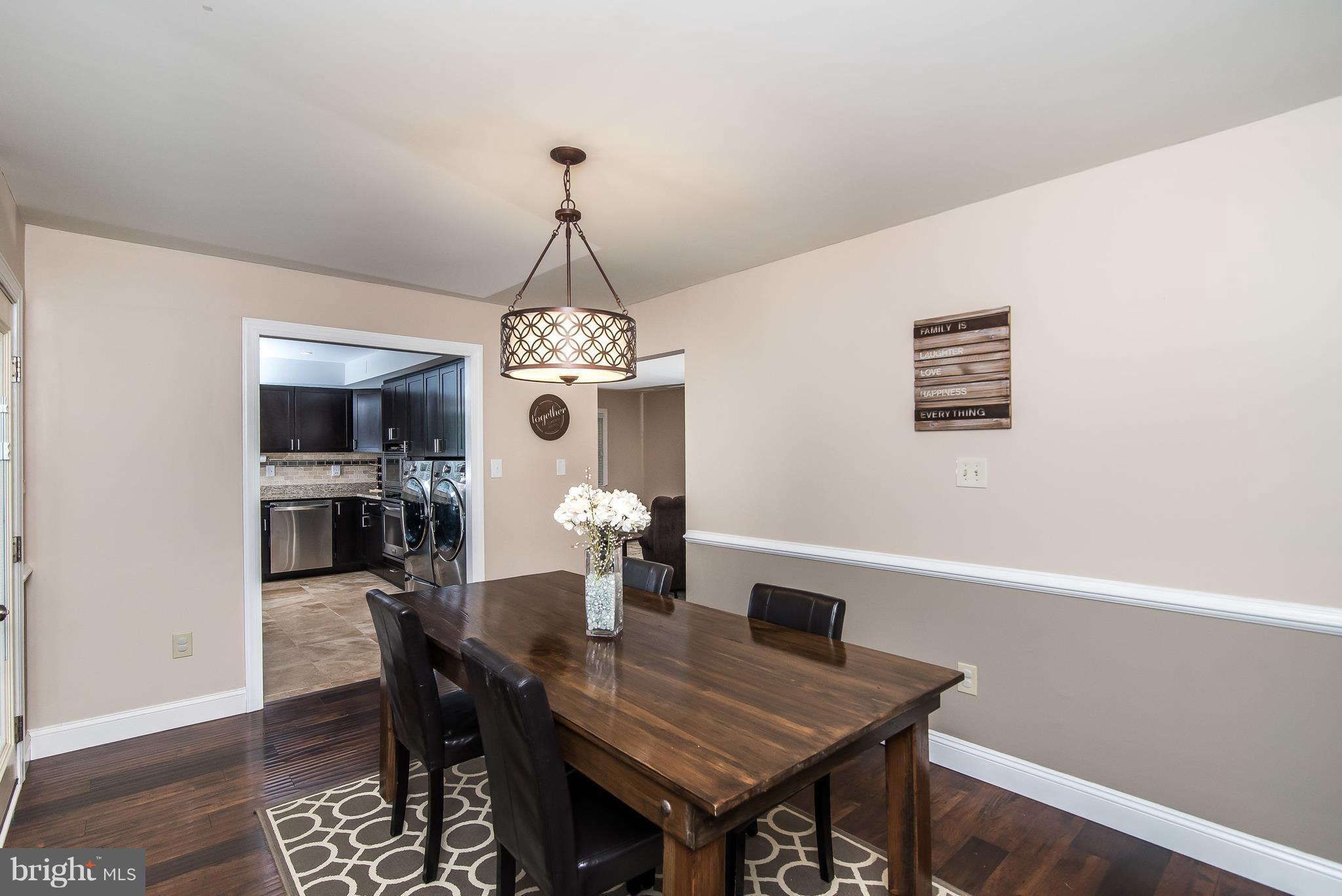 AMBER MEADOWS - Residential