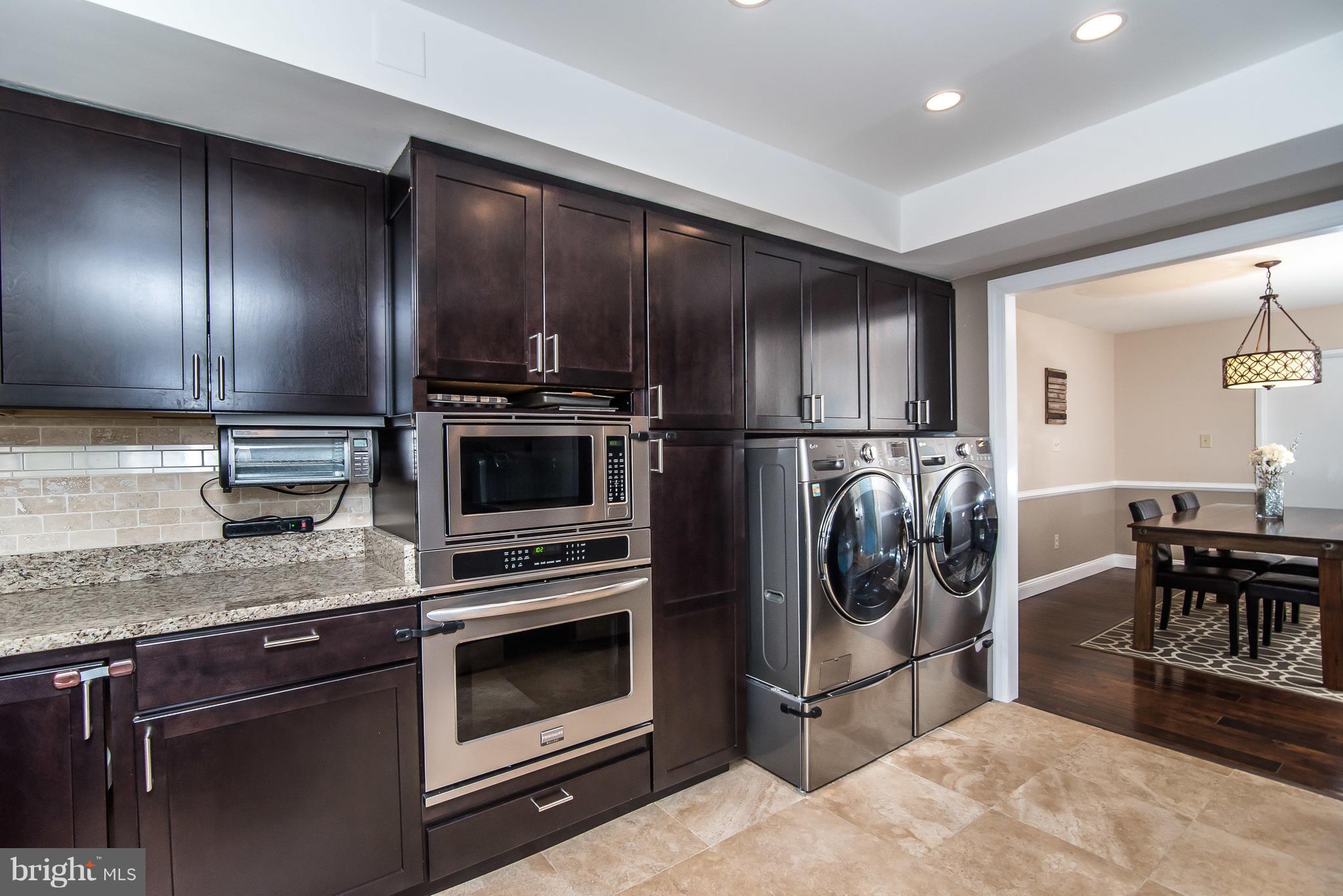 AMBER MEADOWS - Residential