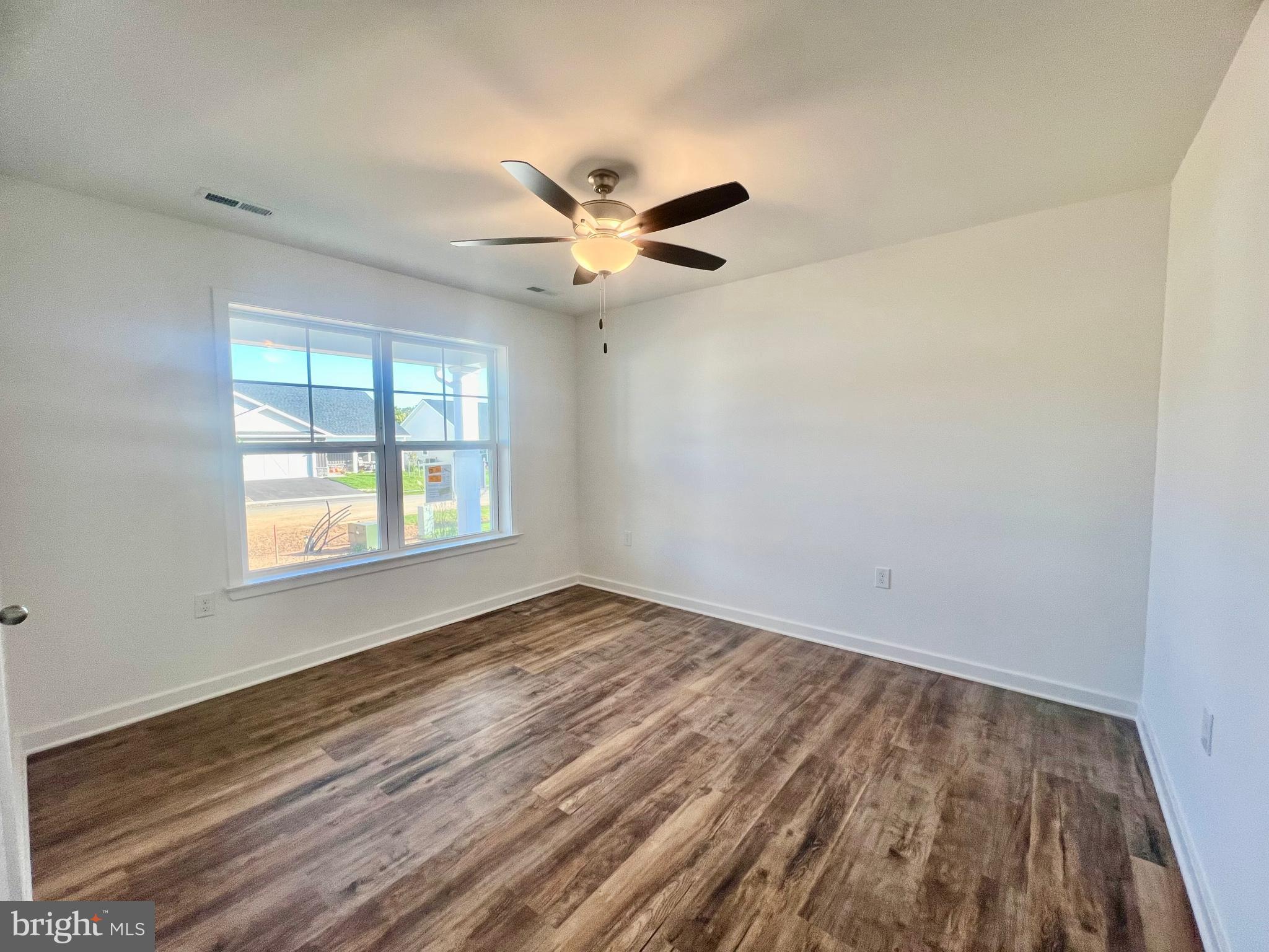 CARDINAL POINTE - Residential