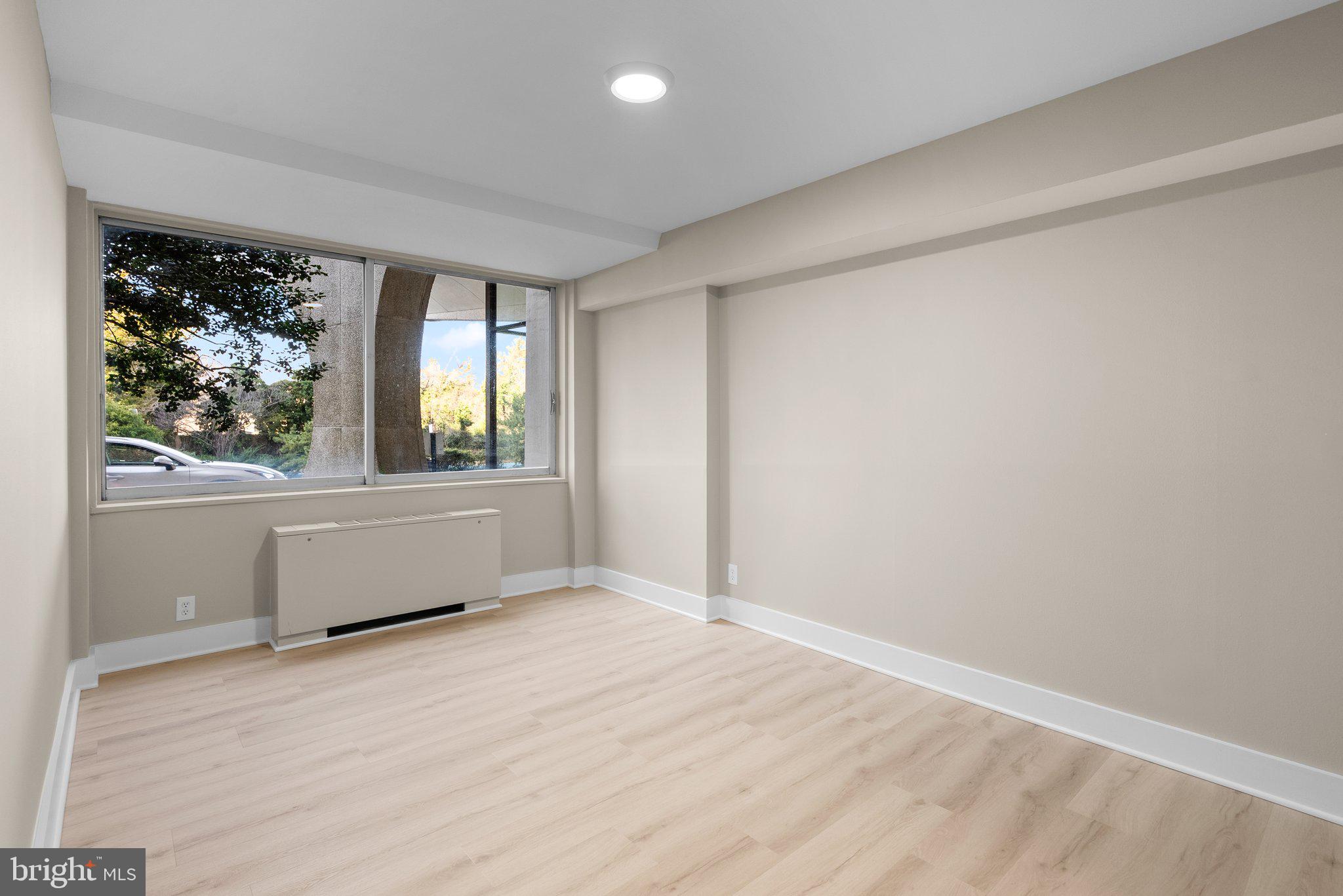 THE FOUNTAINS - Residential