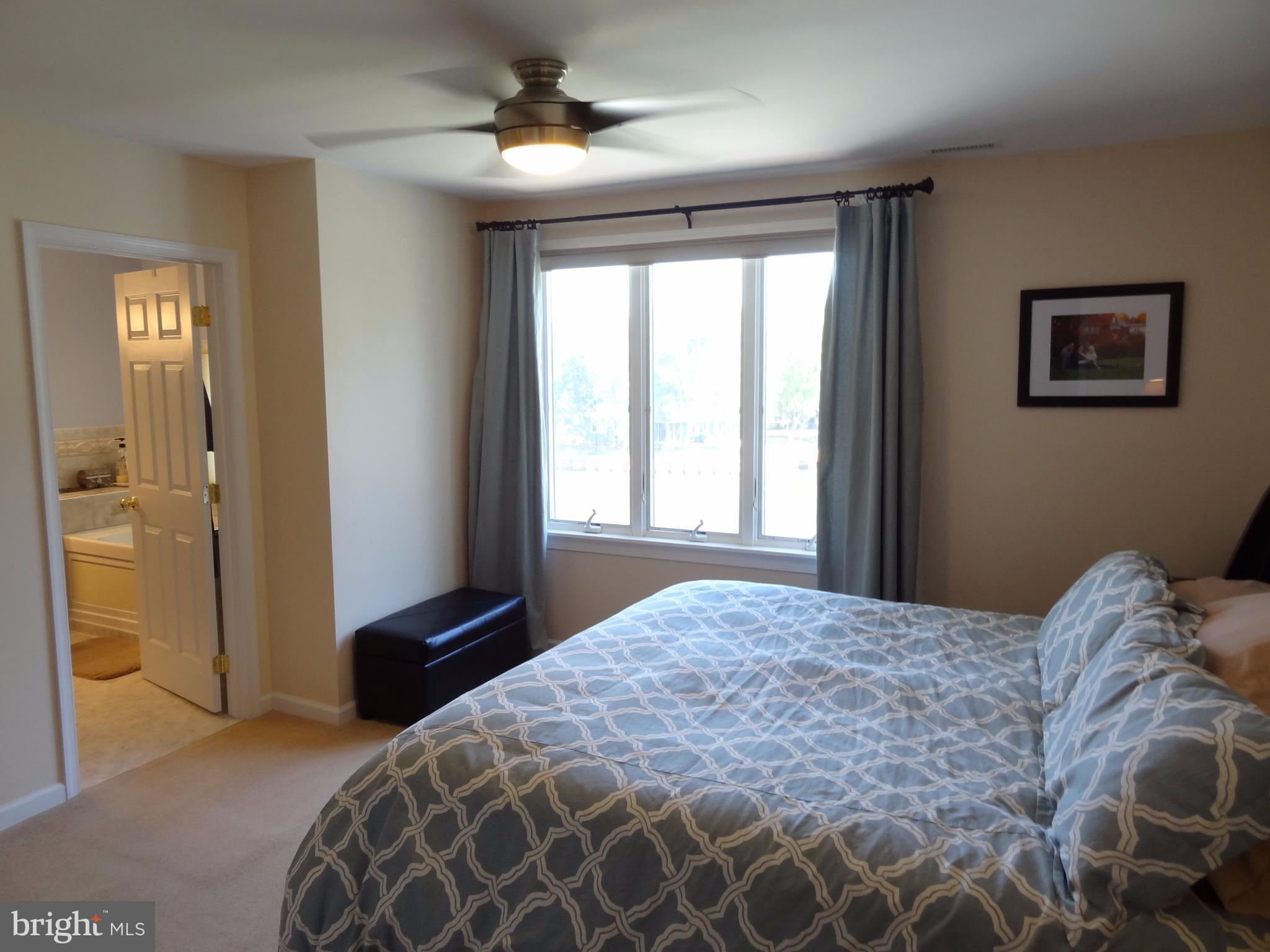 SPRIGGS COVE - Residential Lease