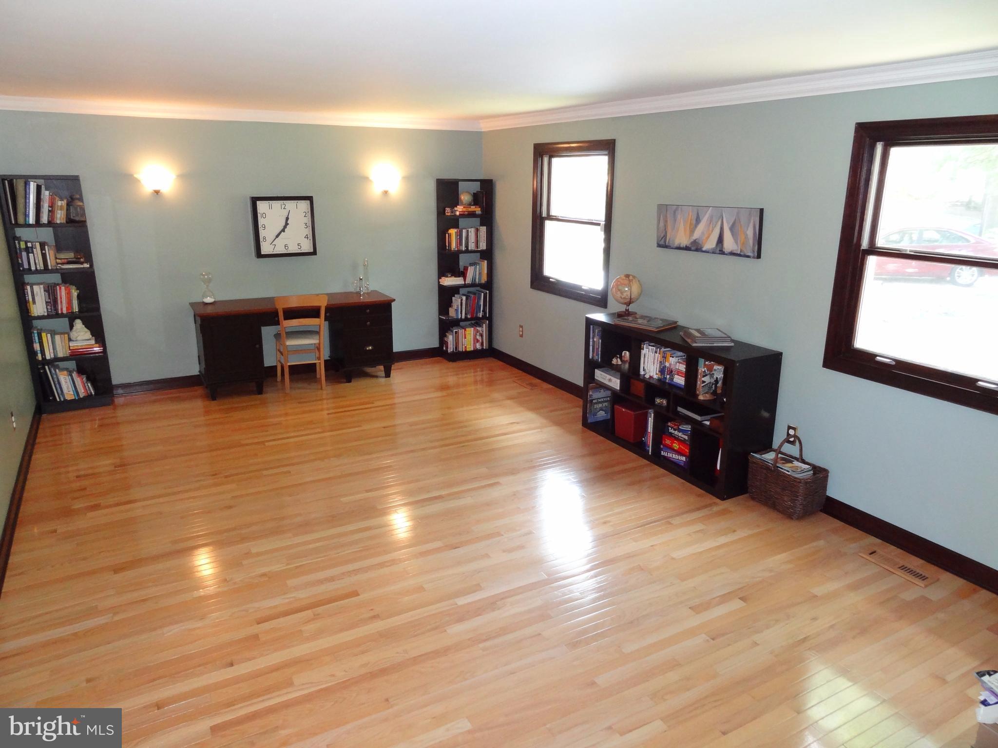 SPRIGGS COVE - Residential Lease