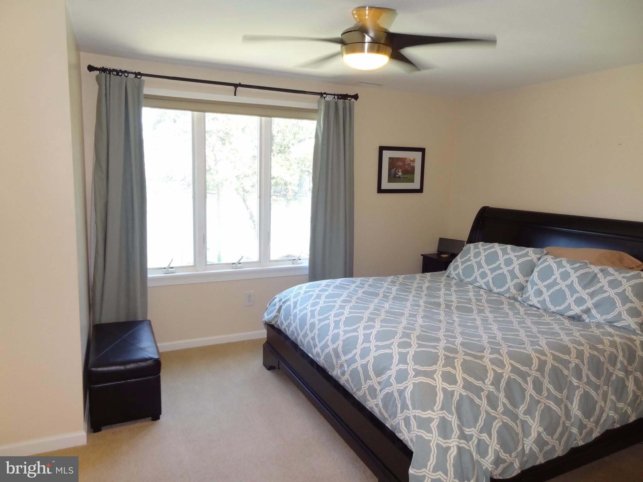 SPRIGGS COVE - Residential Lease