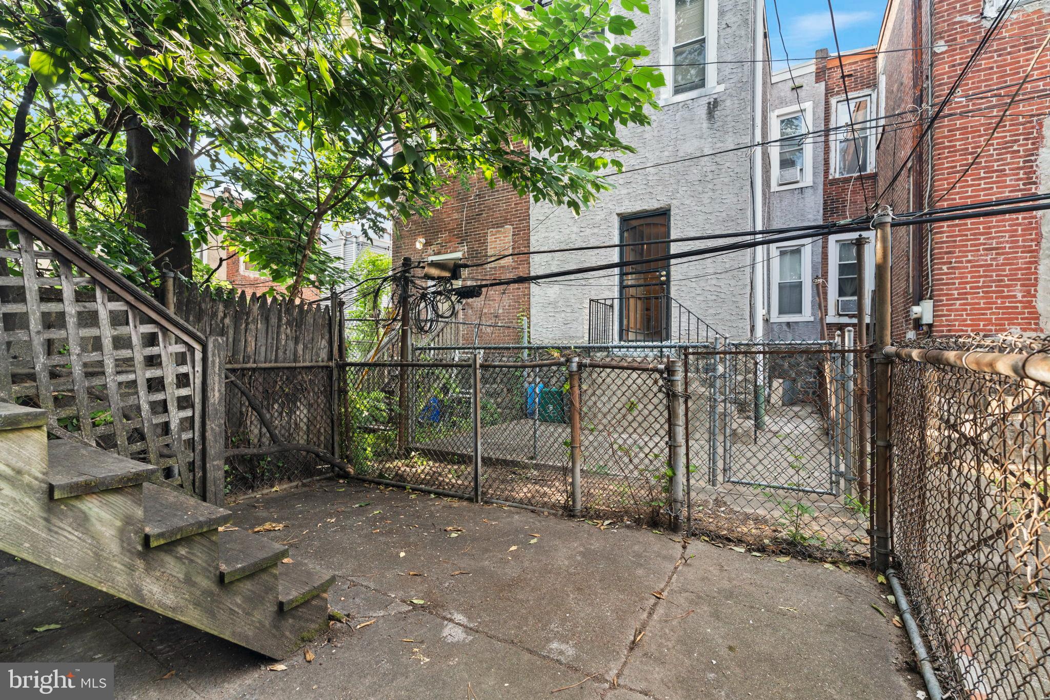 COBBS CREEK - Residential