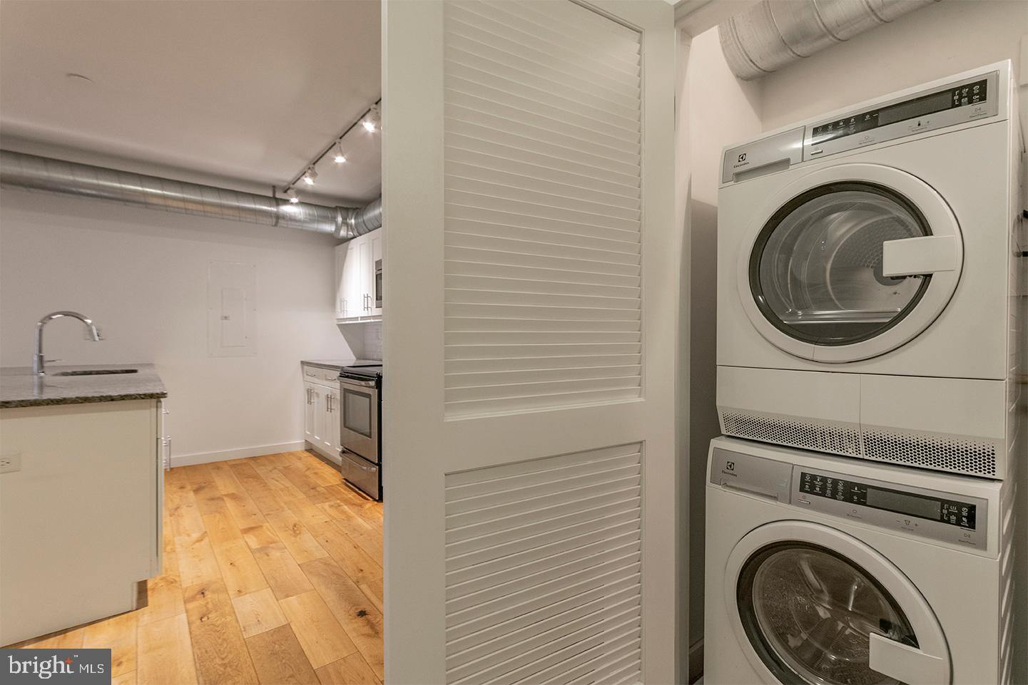 OLD CITY - Residential Lease