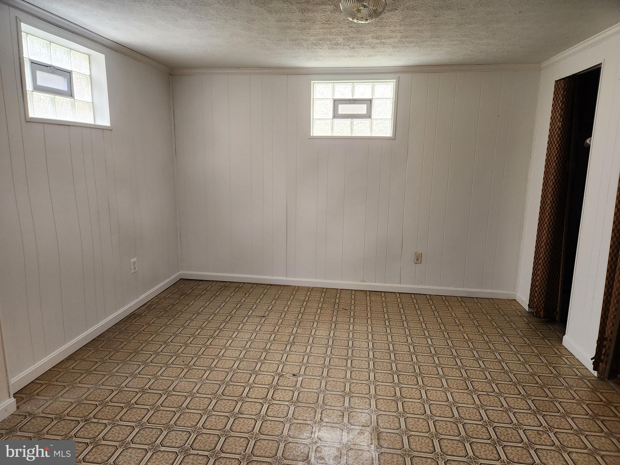 BROADVIEW - Residential