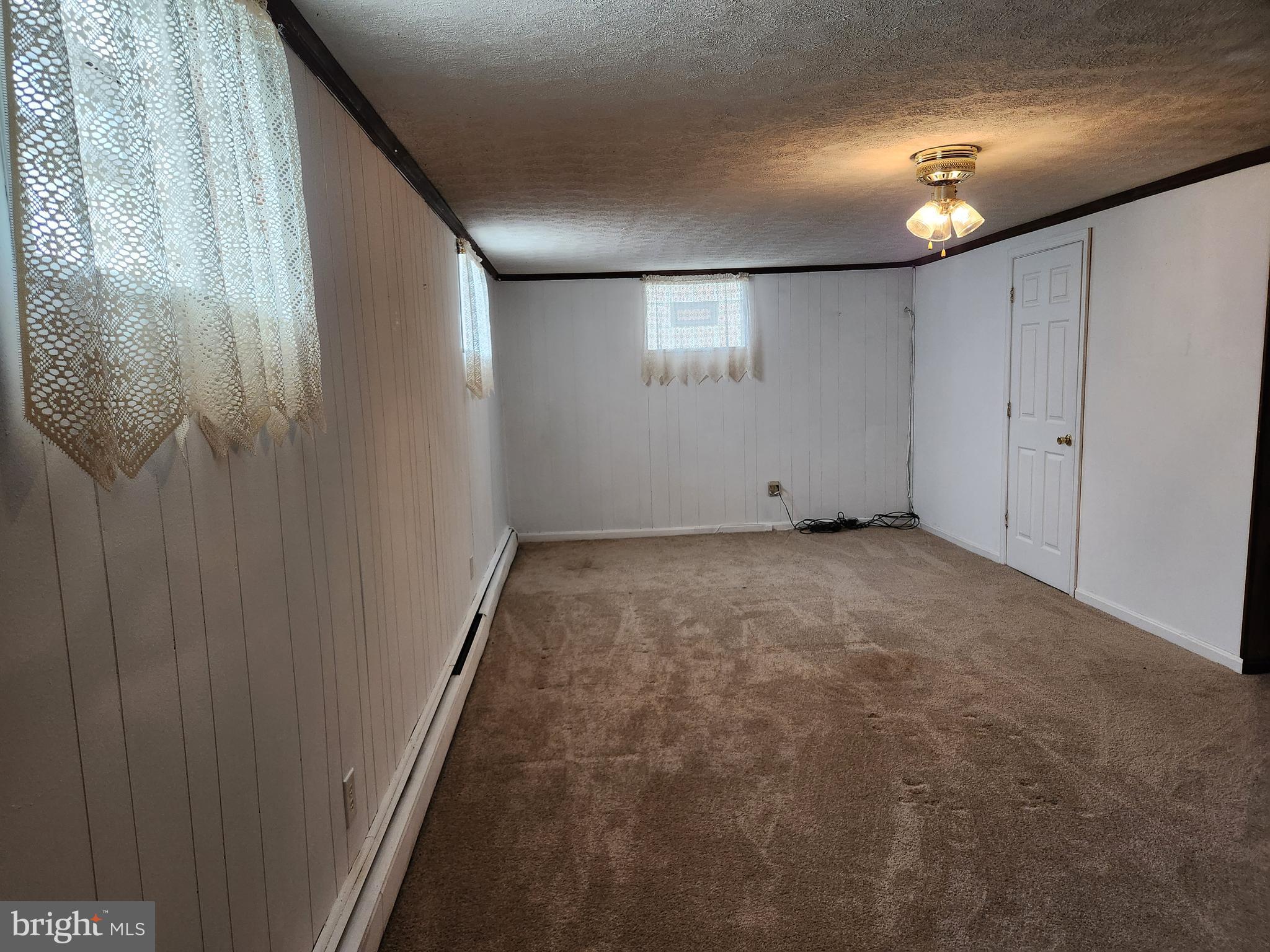 BROADVIEW - Residential