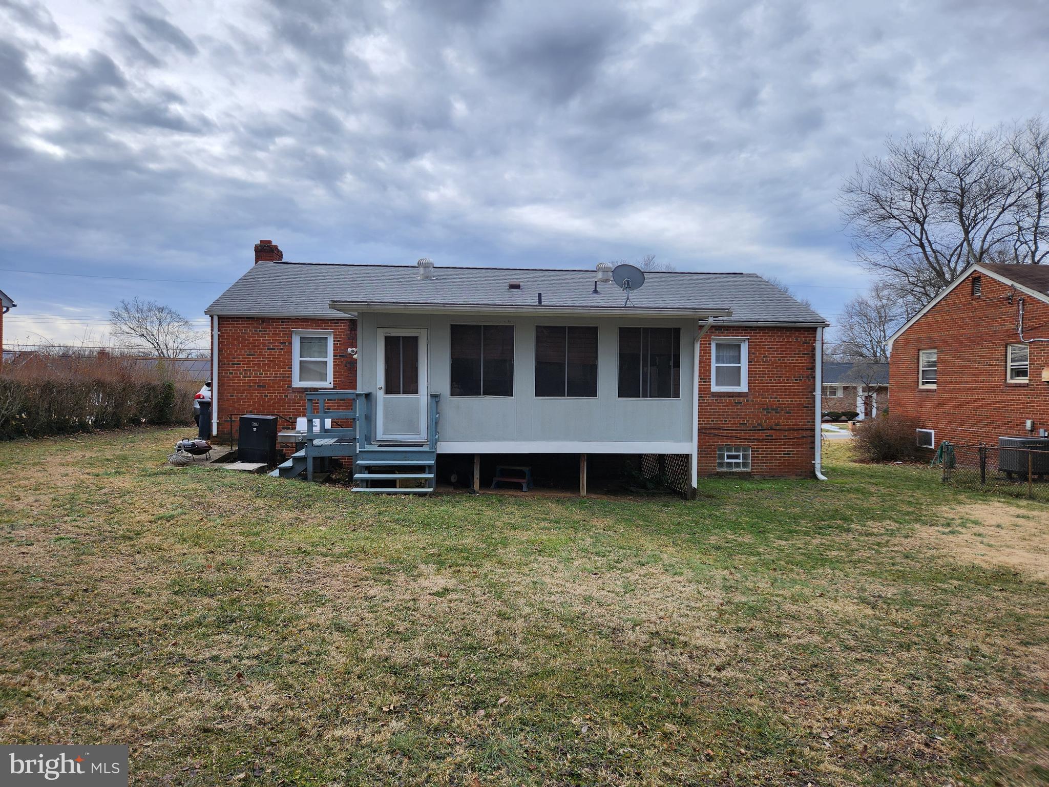 BROADVIEW - Residential