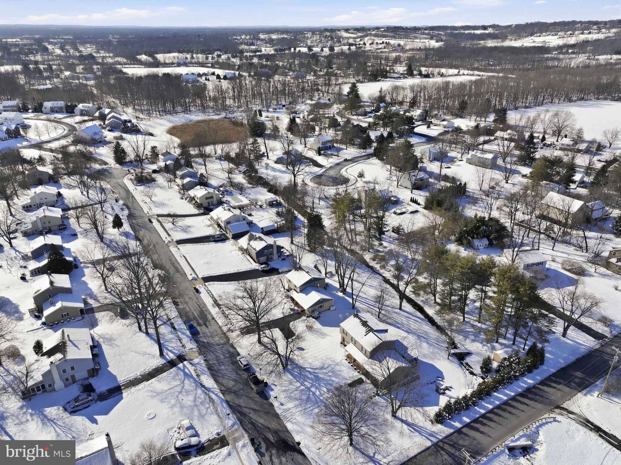 TOWER HILL MDWS - Residential