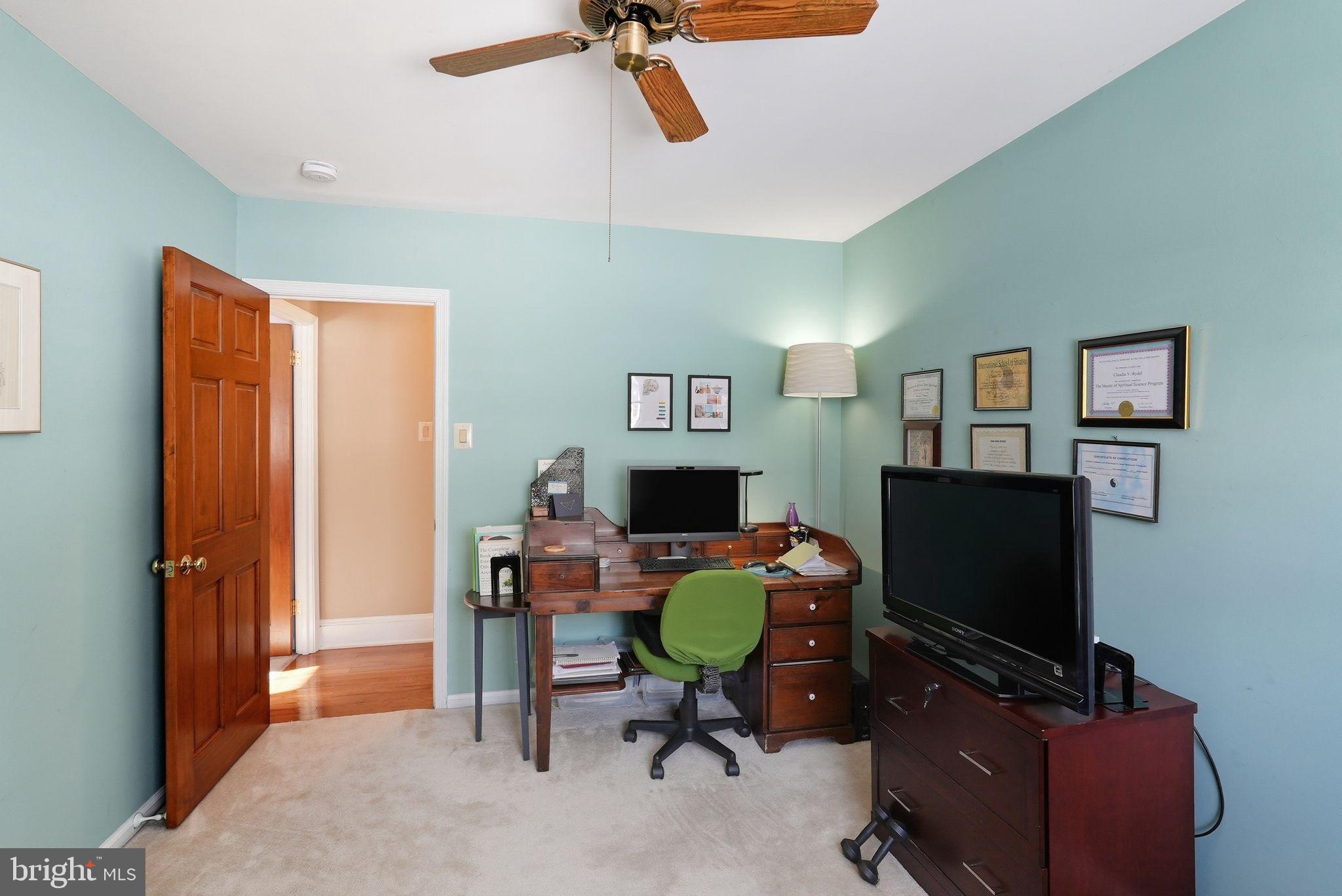 TOWER HILL MDWS - Residential