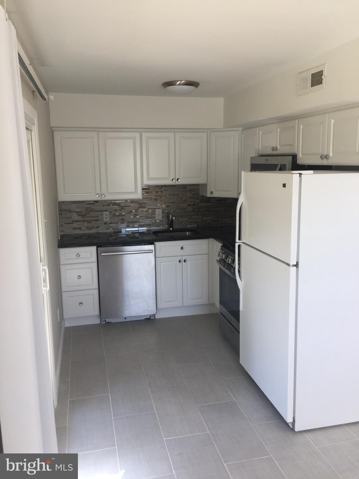 LANSDALE - Residential