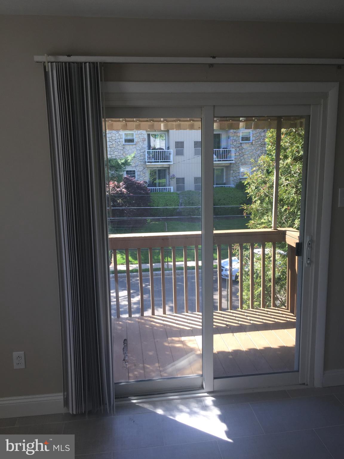 LANSDALE - Residential