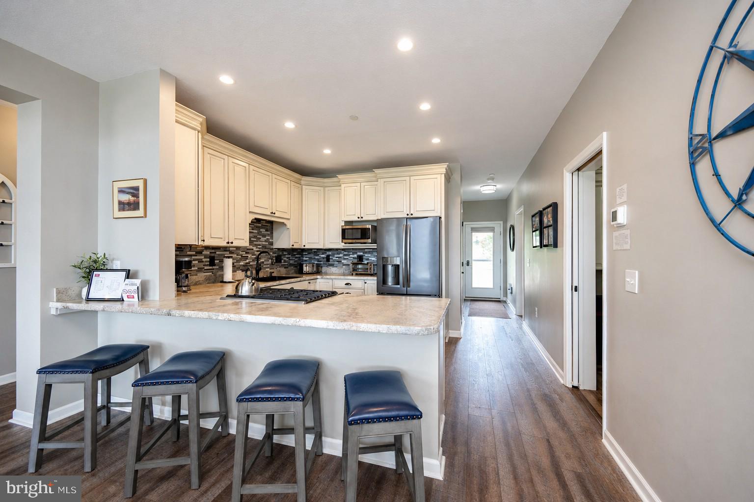 WATERFRONT GREENS - Residential