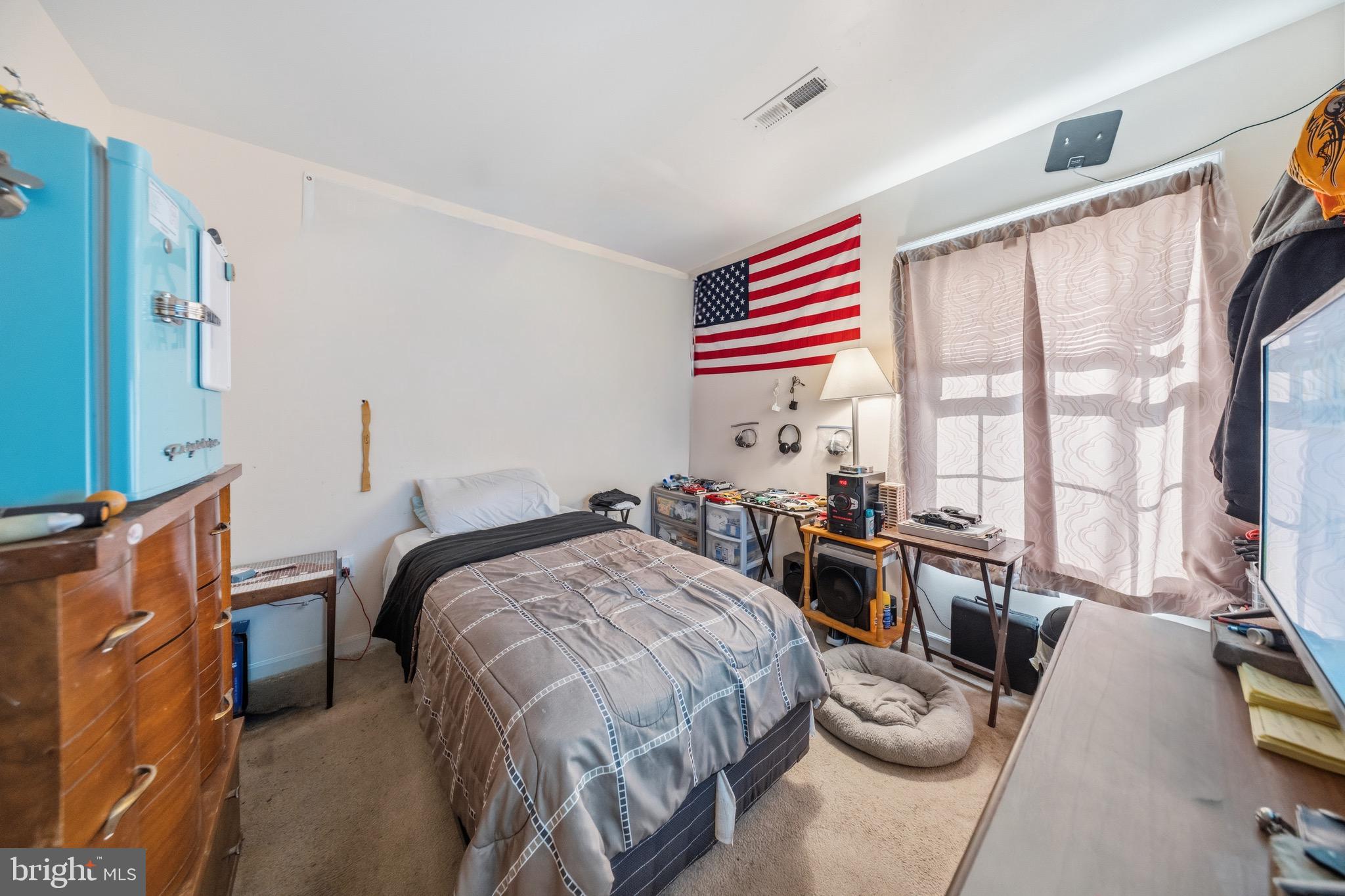 EAST NEW MARKET - Residential