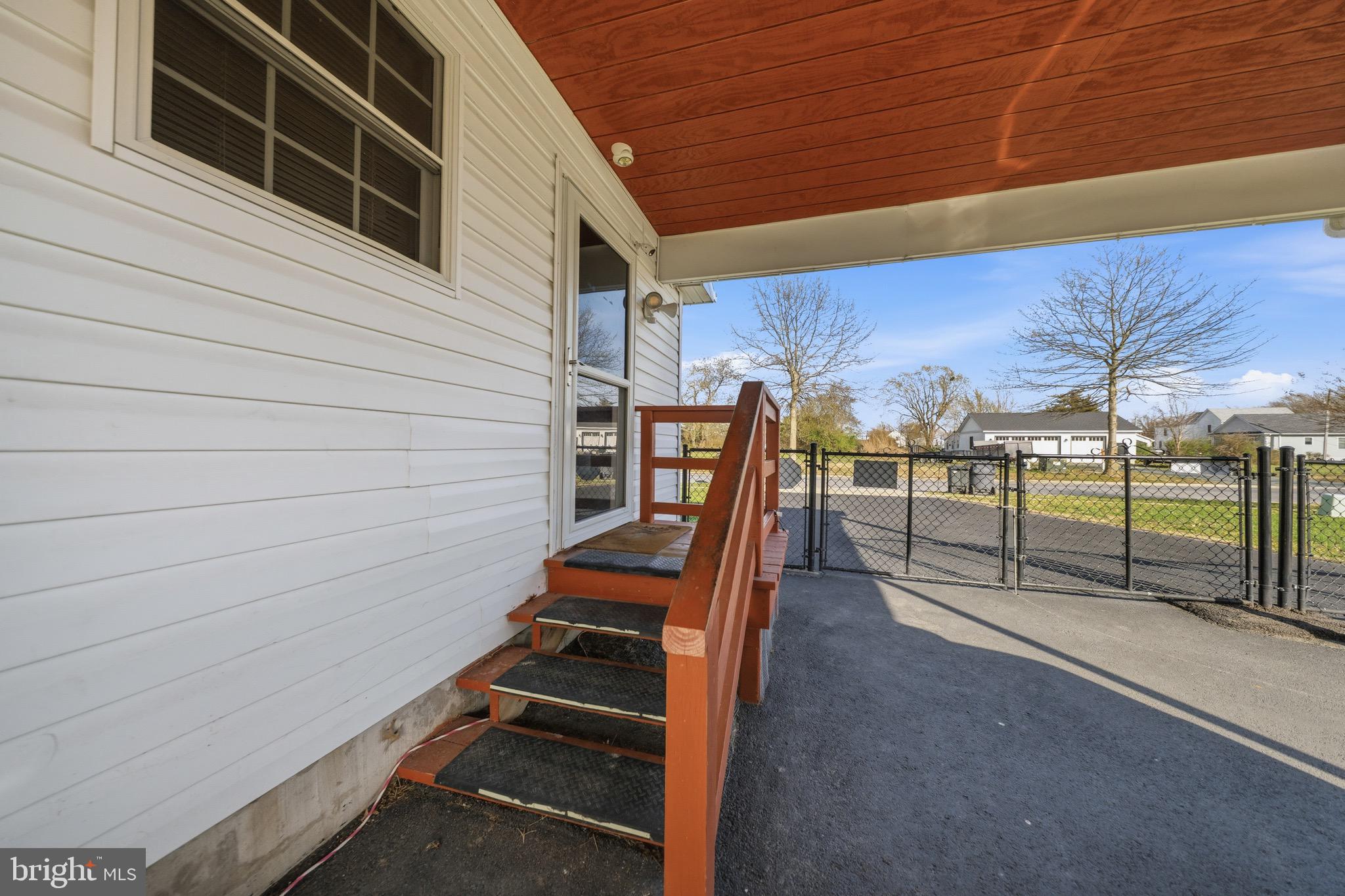 EAST NEW MARKET - Residential