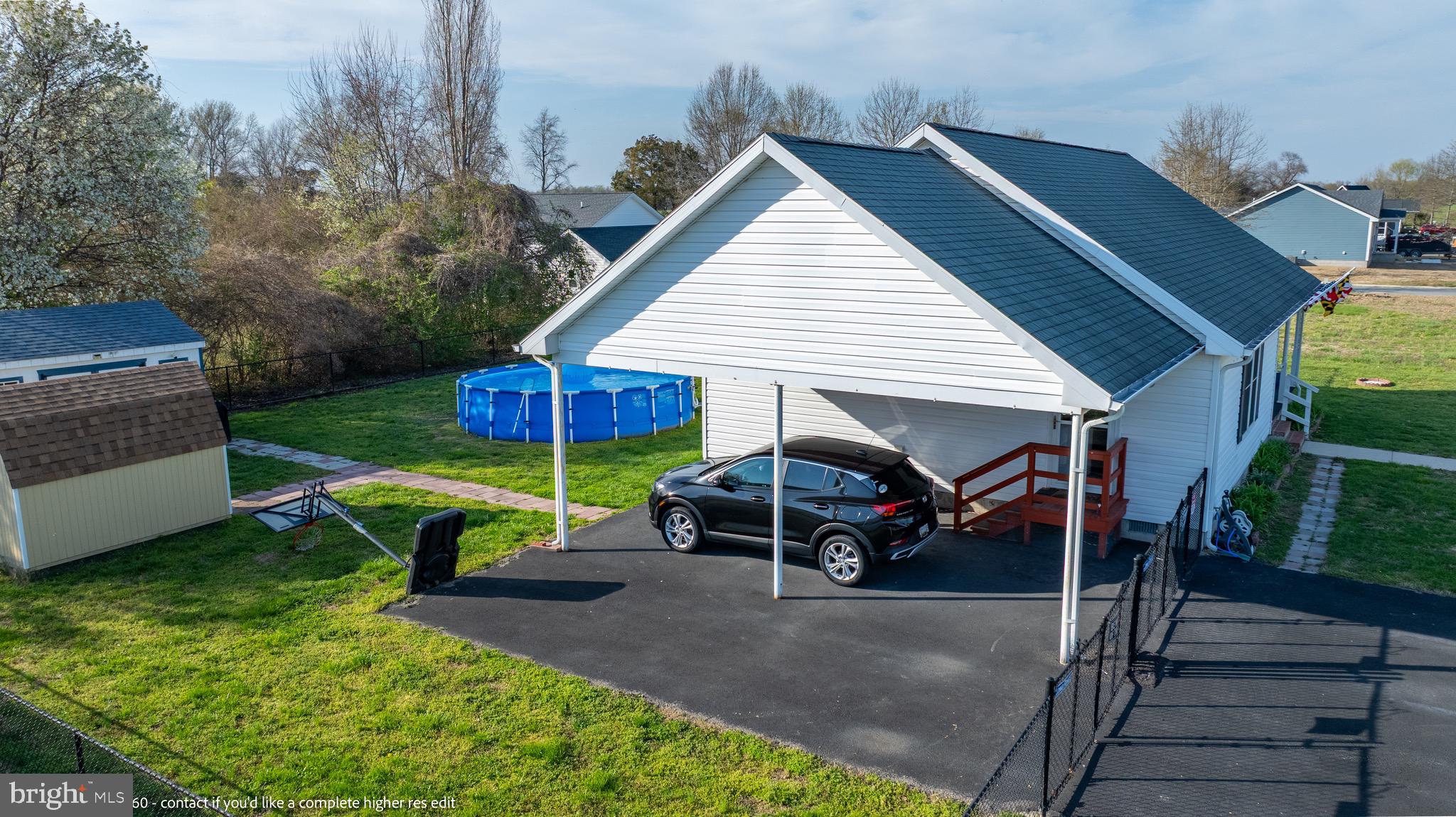 EAST NEW MARKET - Residential