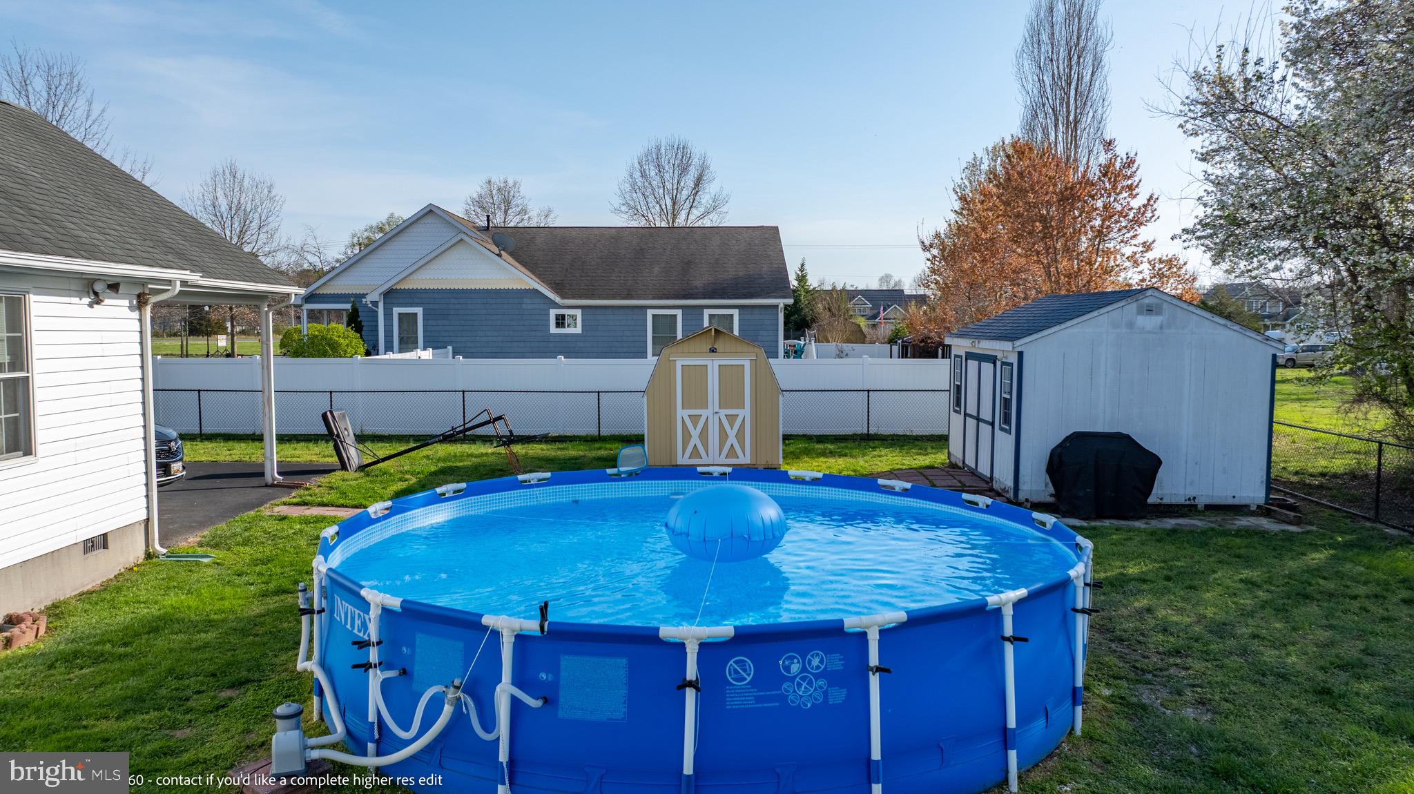 EAST NEW MARKET - Residential