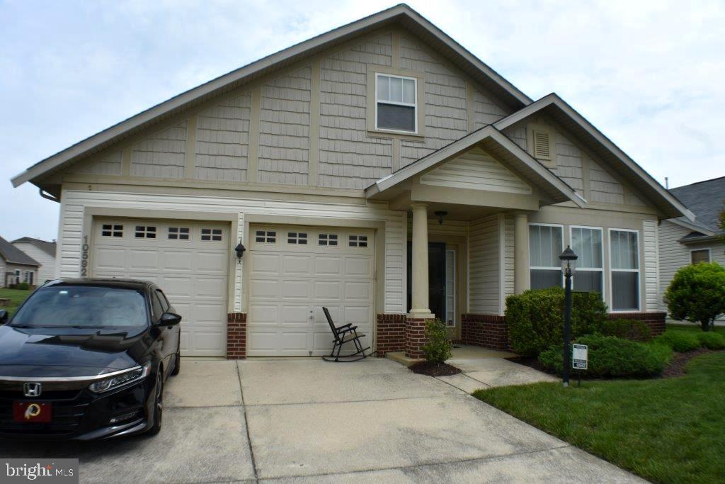 CENTRAL PARKE COLONIAL CHARLES - Residential