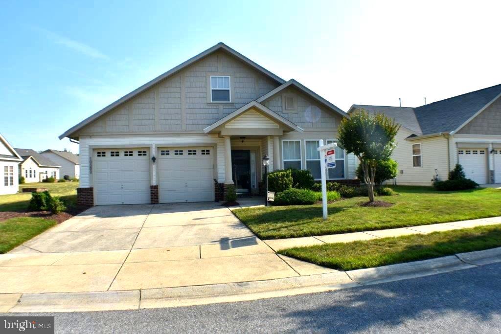 CENTRAL PARKE COLONIAL CHARLES - Residential