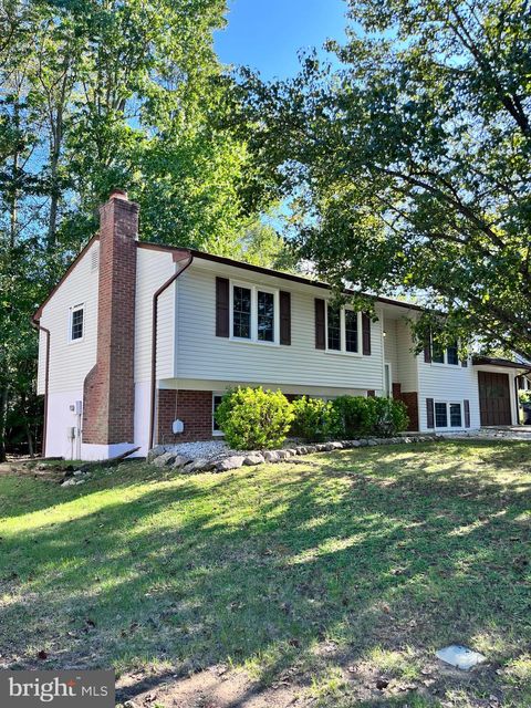 Homes For Rent - 10959 Beechwood Court<br/> WALDORF, MD 20601