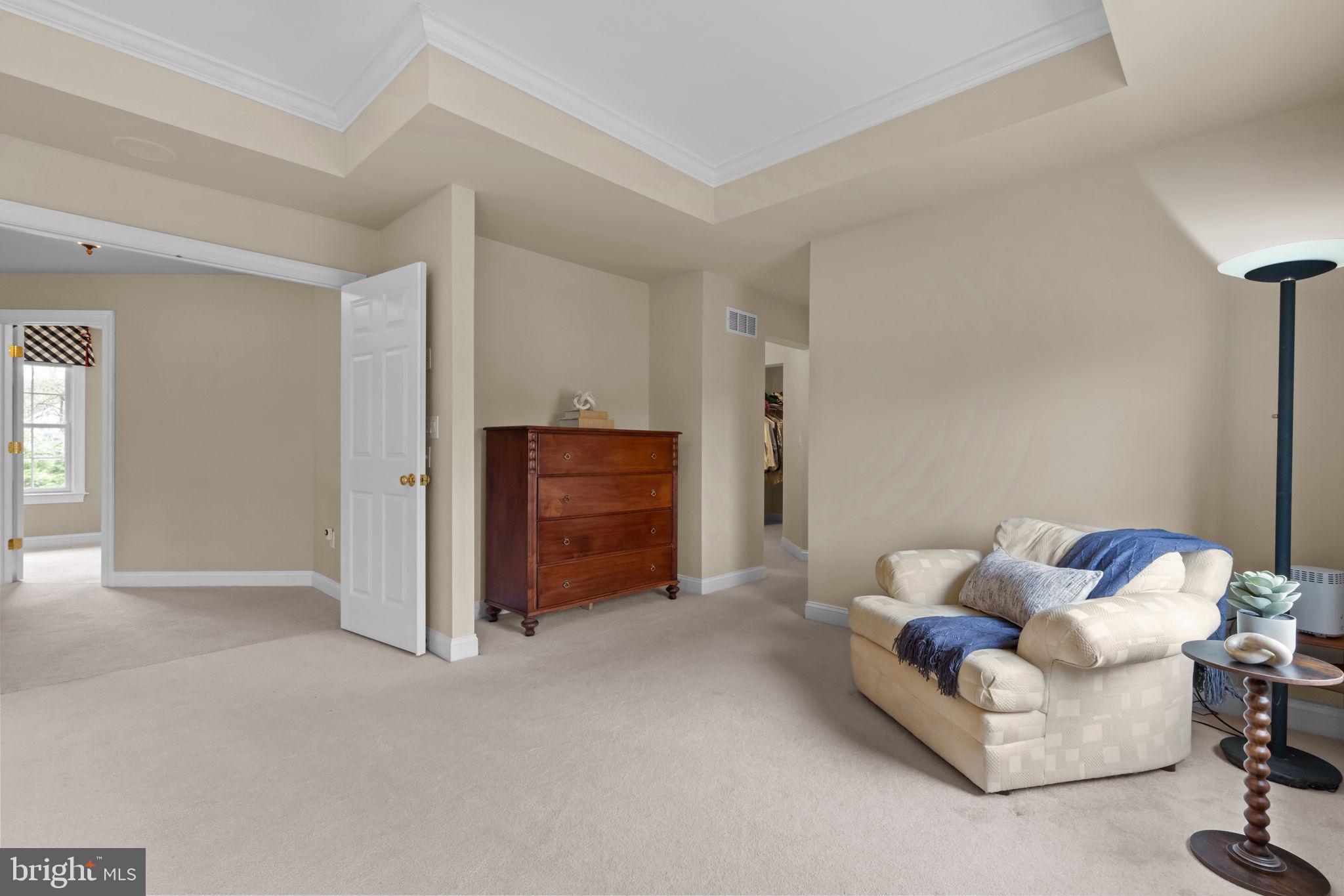 PROSPECT MANOR - Residential