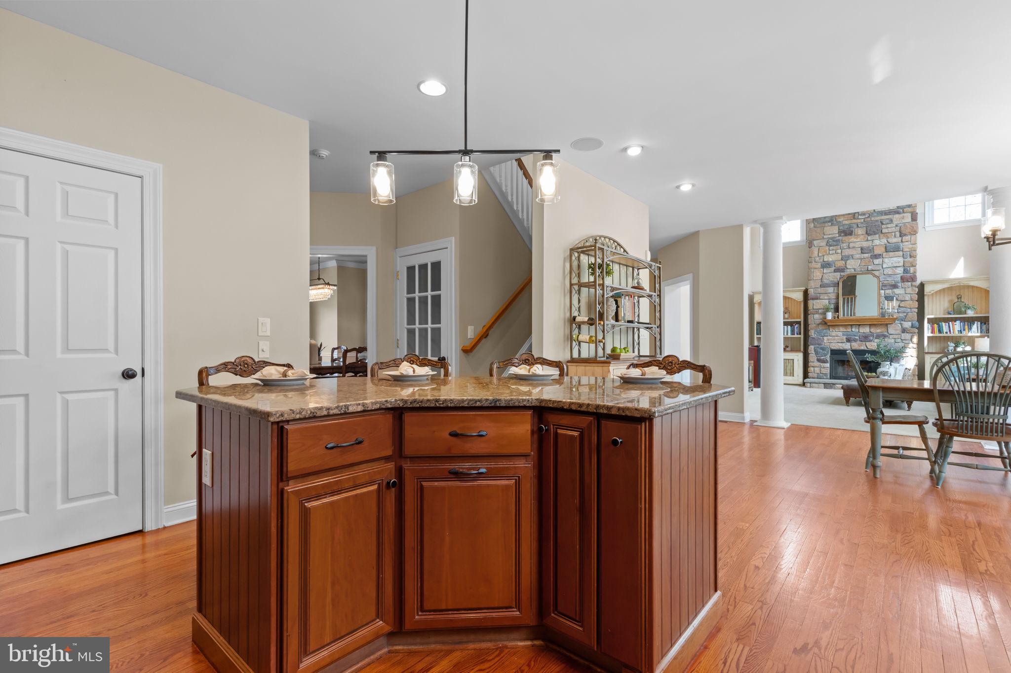 PROSPECT MANOR - Residential