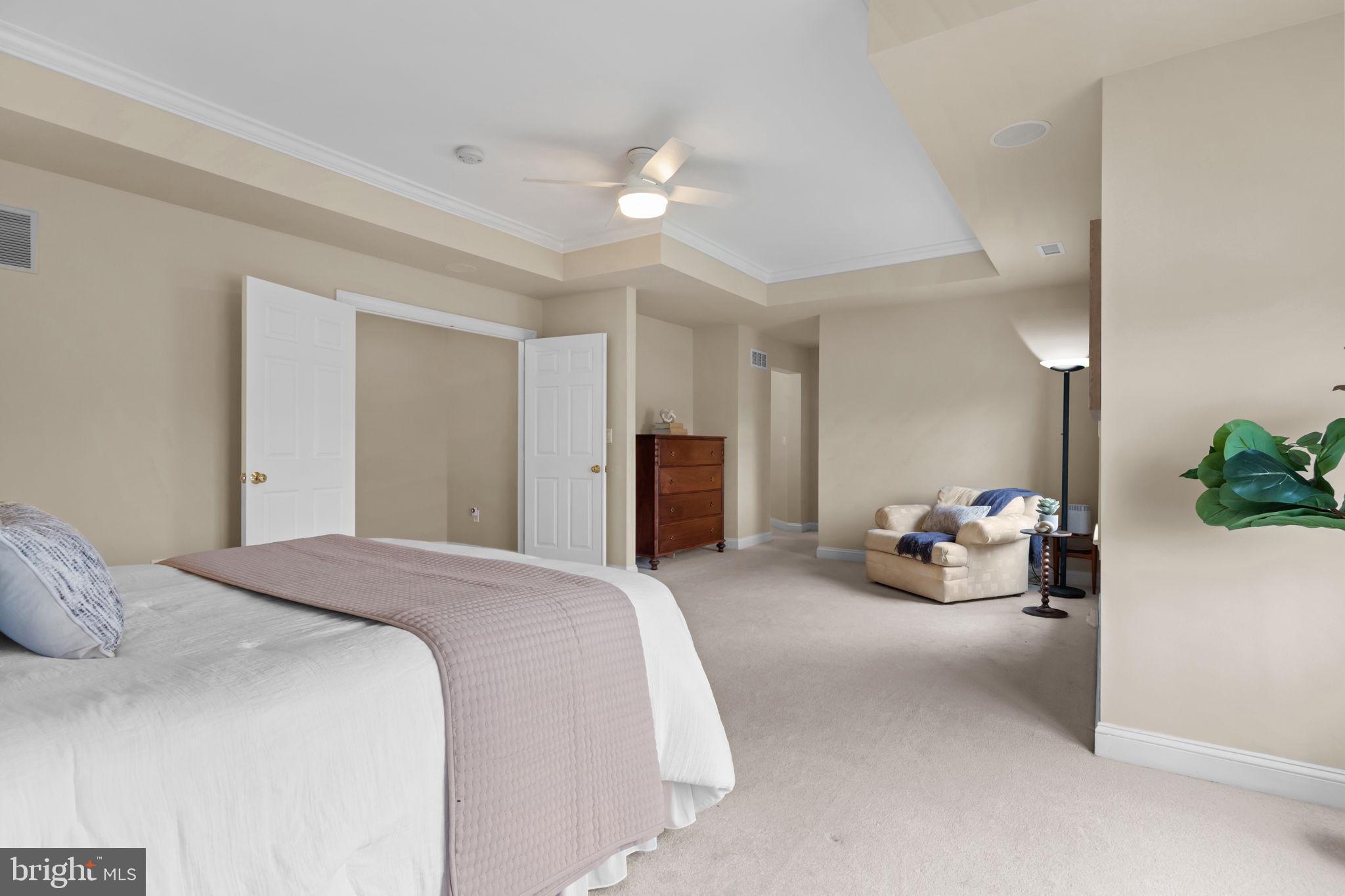 PROSPECT MANOR - Residential