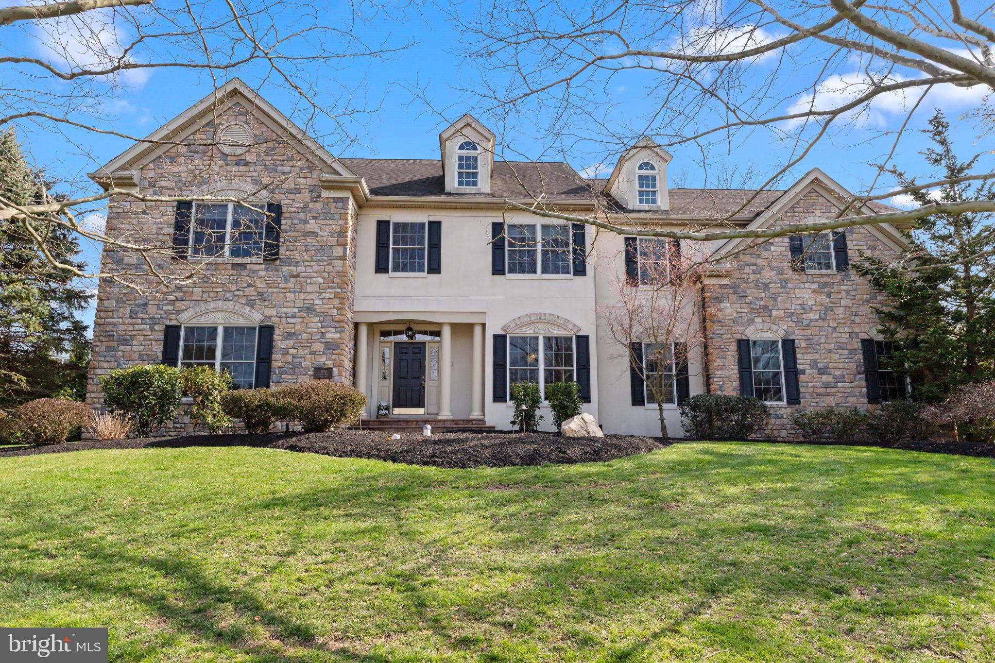 PROSPECT MANOR - Residential