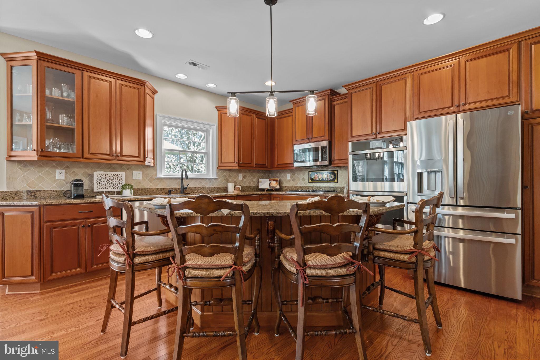 PROSPECT MANOR - Residential