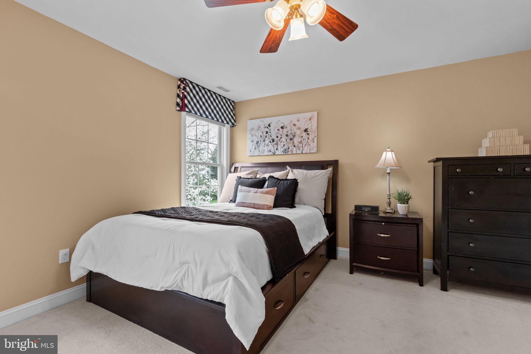 PROSPECT MANOR - Residential