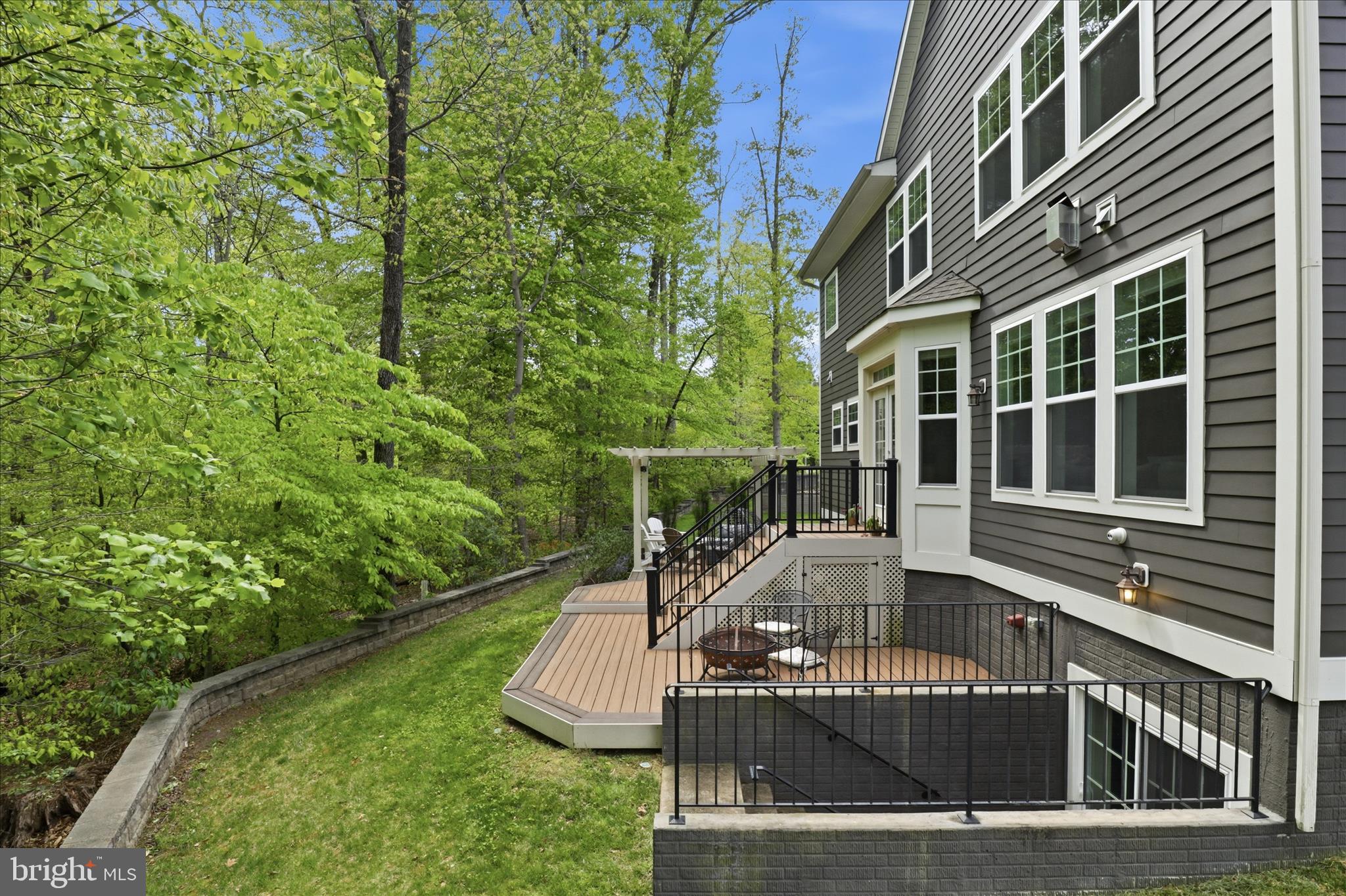 CORBETT MANOR - Residential