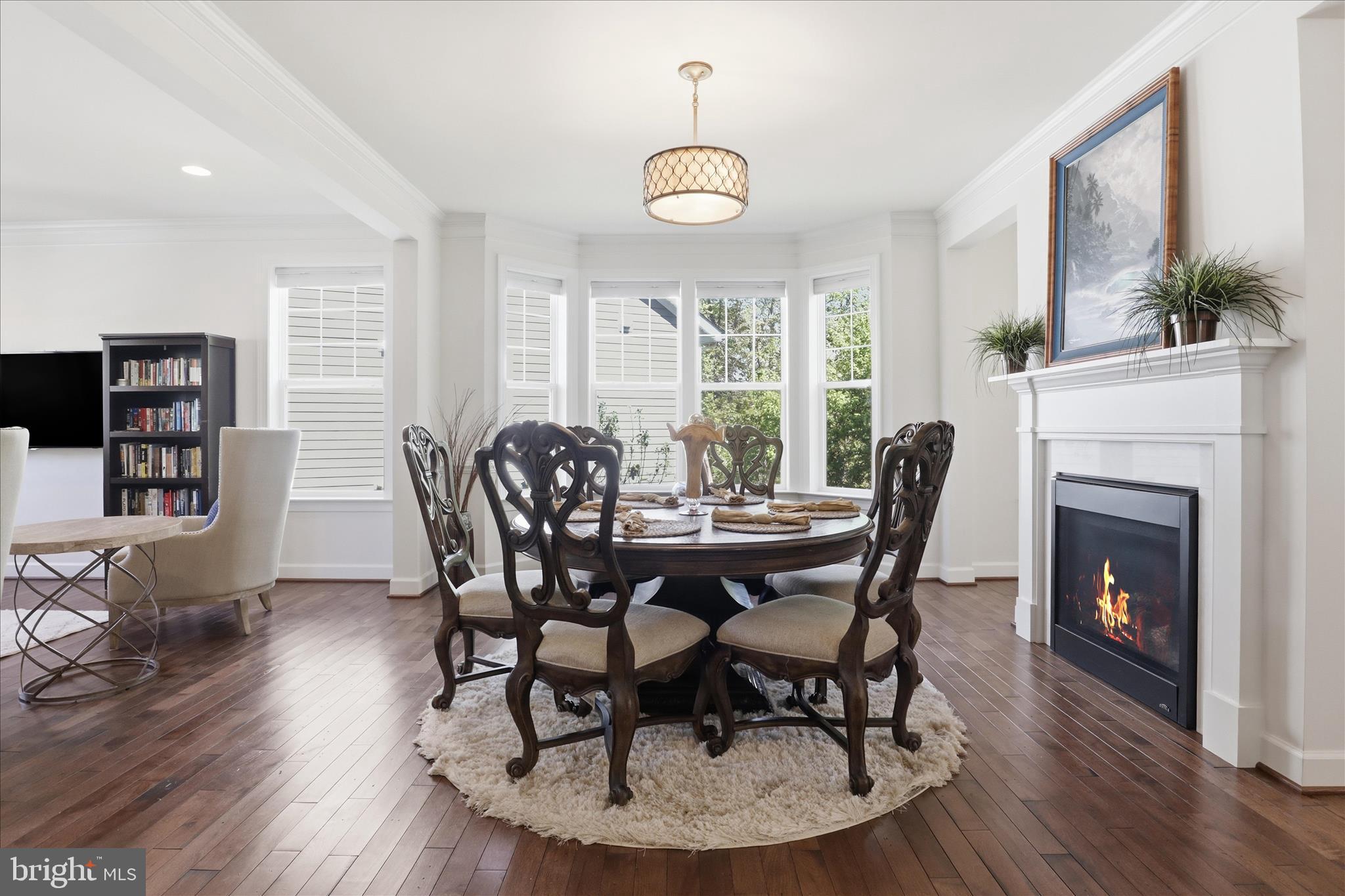 CORBETT MANOR - Residential