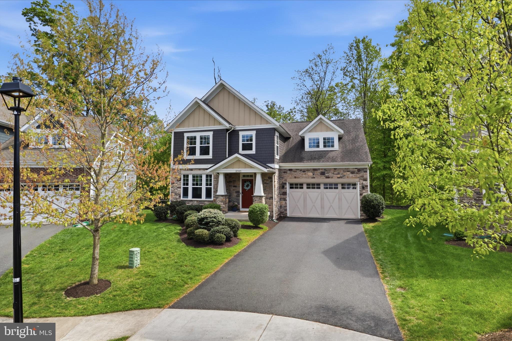 CORBETT MANOR - Residential